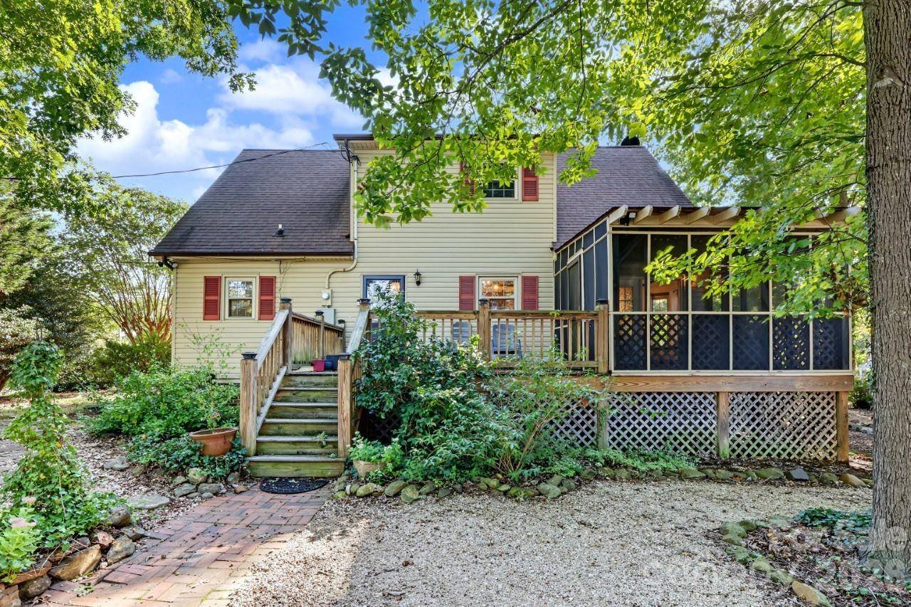 1610 Springhaven CIR, Albemarle, NC 28001