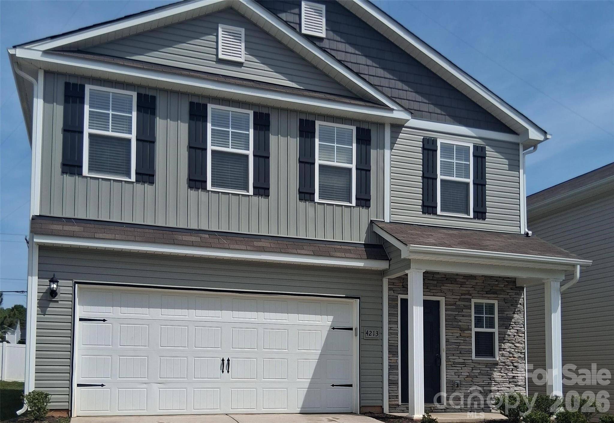 4213 Stoneygreen LN, Charlotte, NC 28215