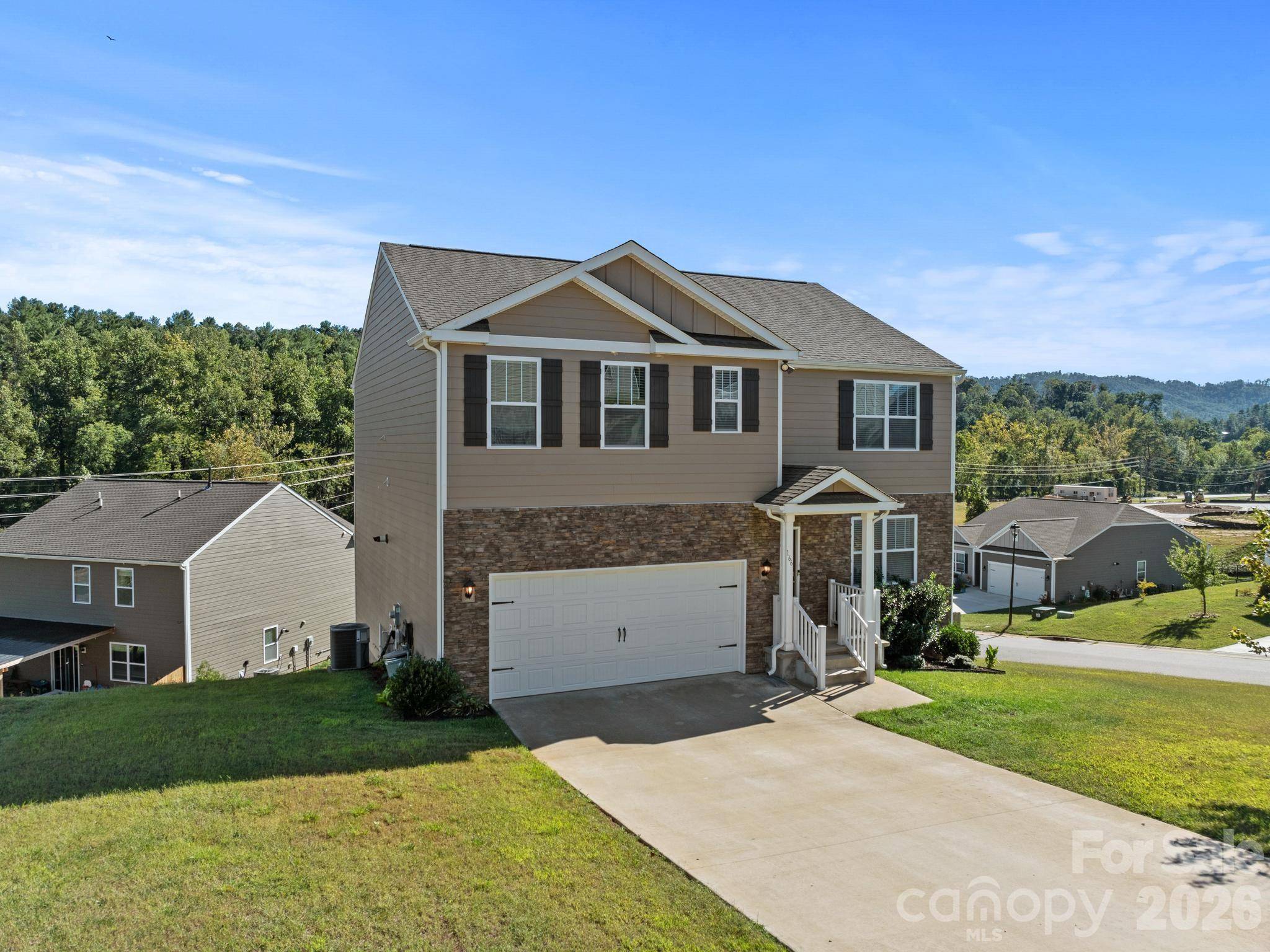 166 Amblers Knoll RD, Weaverville, NC 28787