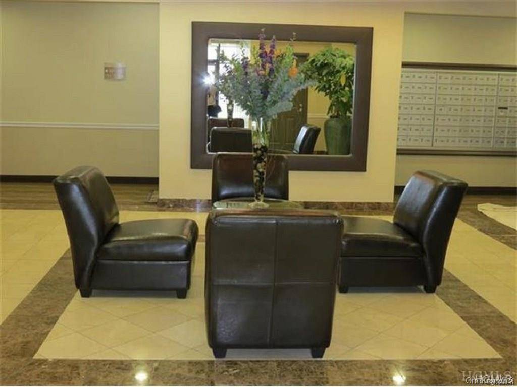 100 New Roc City PL #413, New Rochelle, NY 10801