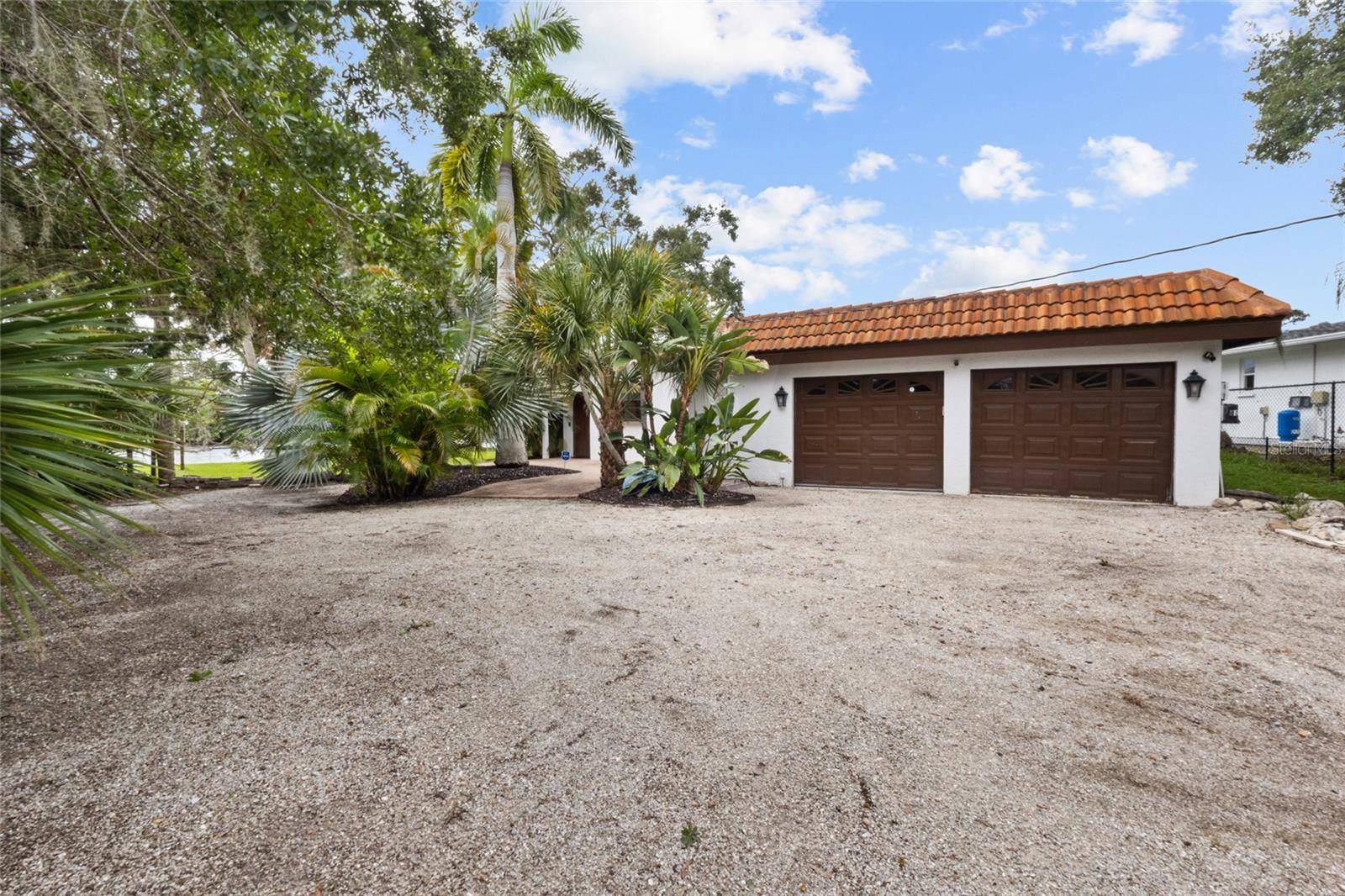 5381 PALOS VERDES DR, Sarasota, FL 34231