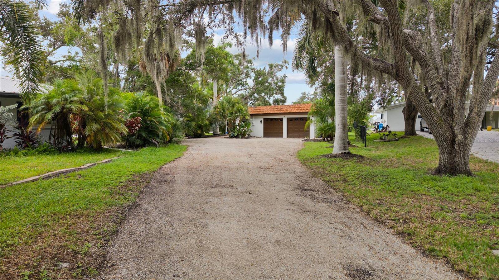 5381 PALOS VERDES DR, Sarasota, FL 34231