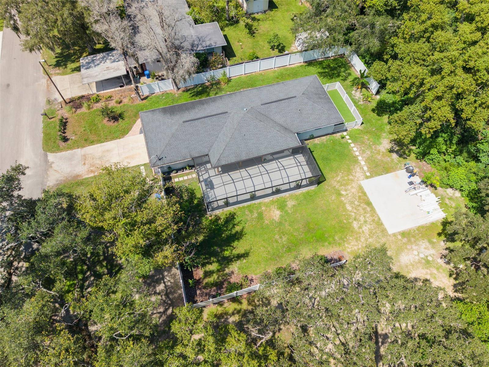 501 W 124TH AVE, Tampa, FL 33612