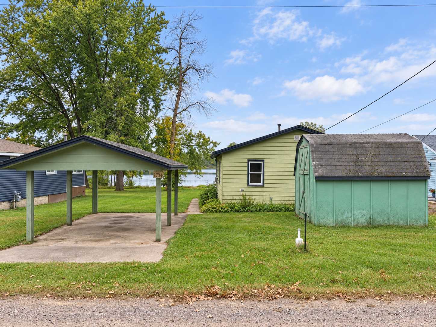 29344 NW Francis Lake DR NW, Isanti, MN 55040