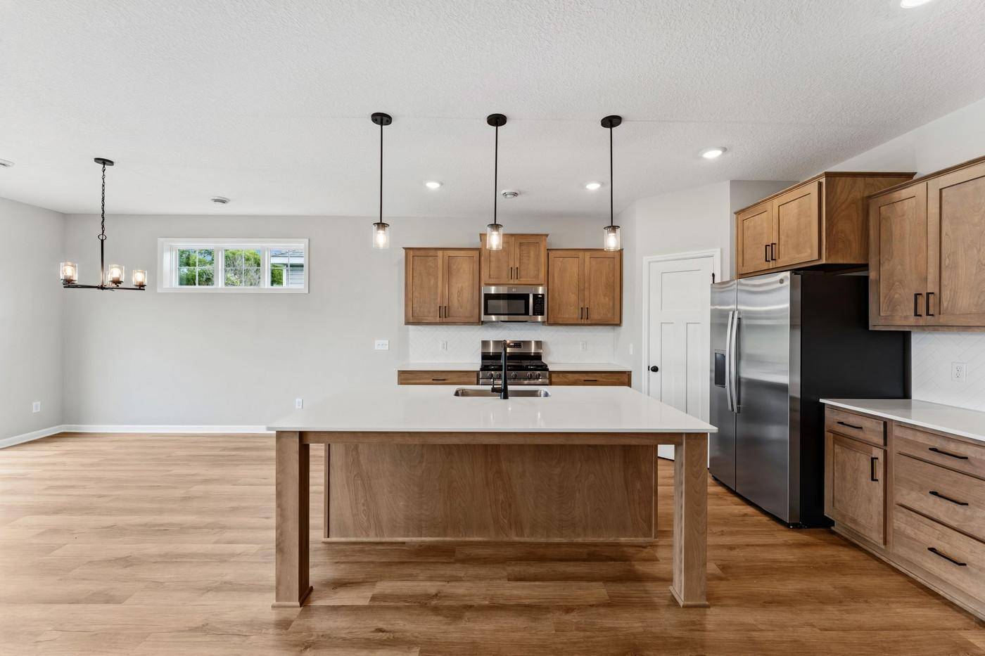 504 James Pkwy, Elko New Market, MN 55054