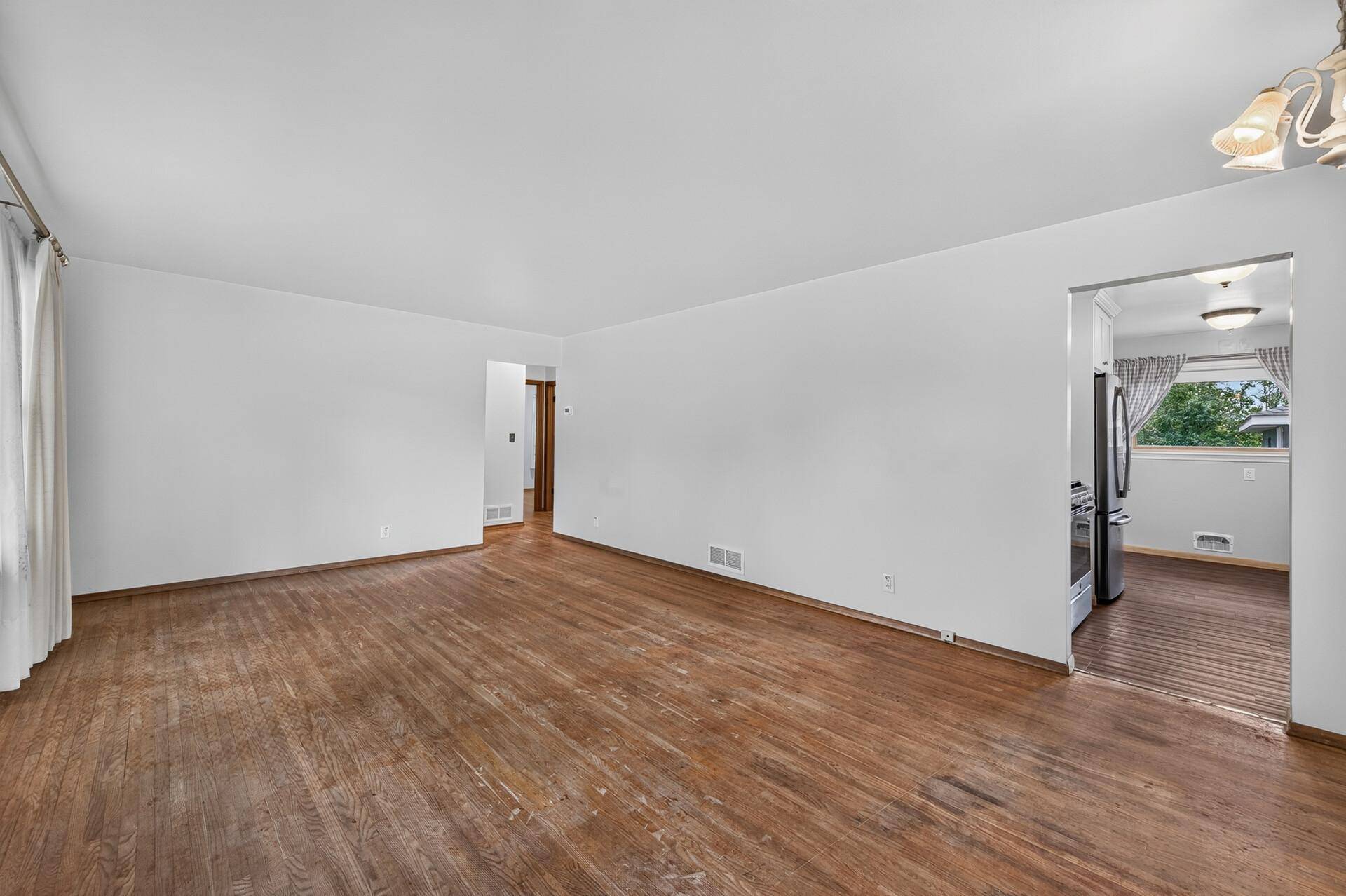 9207 Terrace RD NE, Blaine, MN 55434