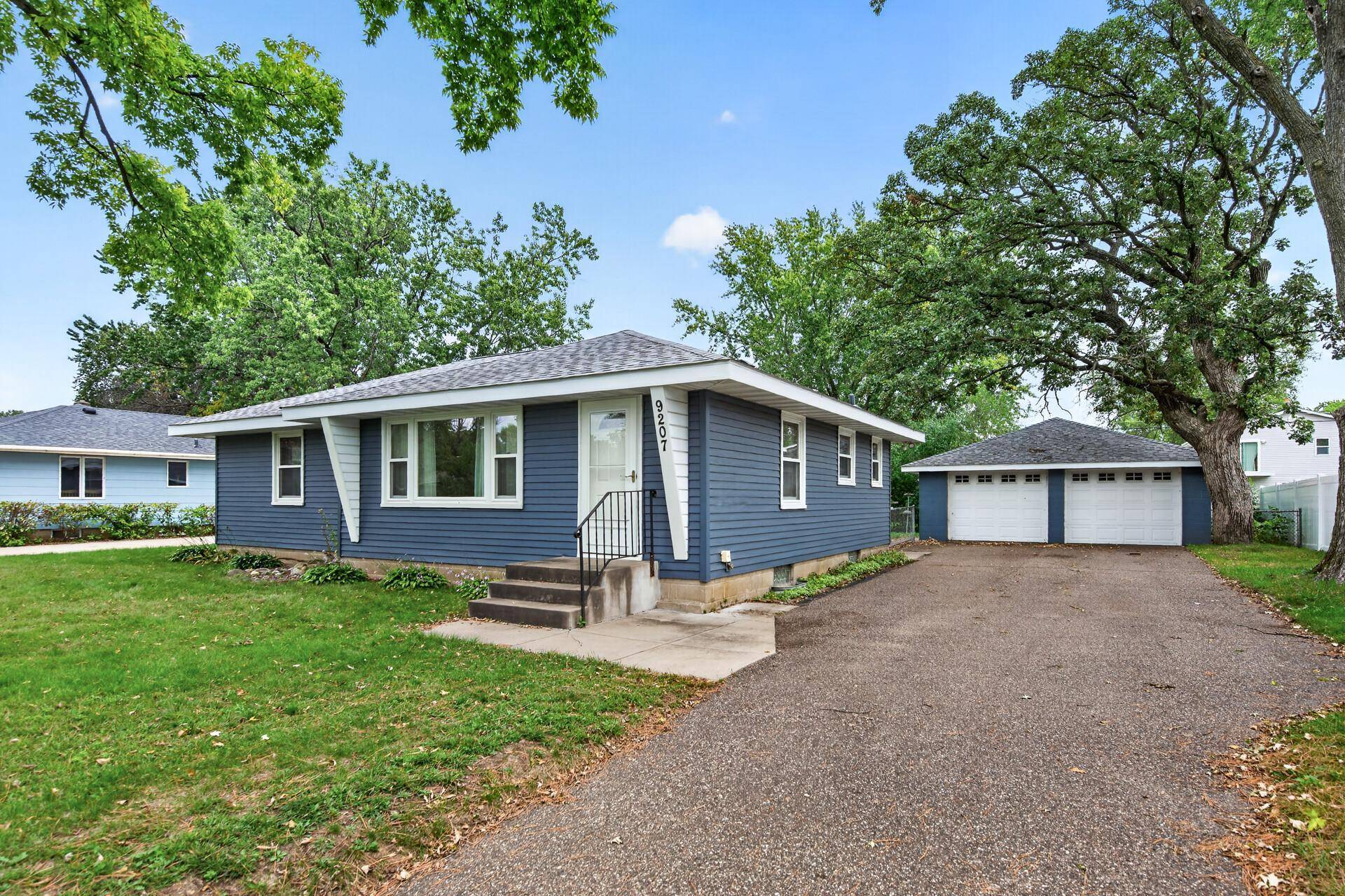 9207 Terrace RD NE, Blaine, MN 55434