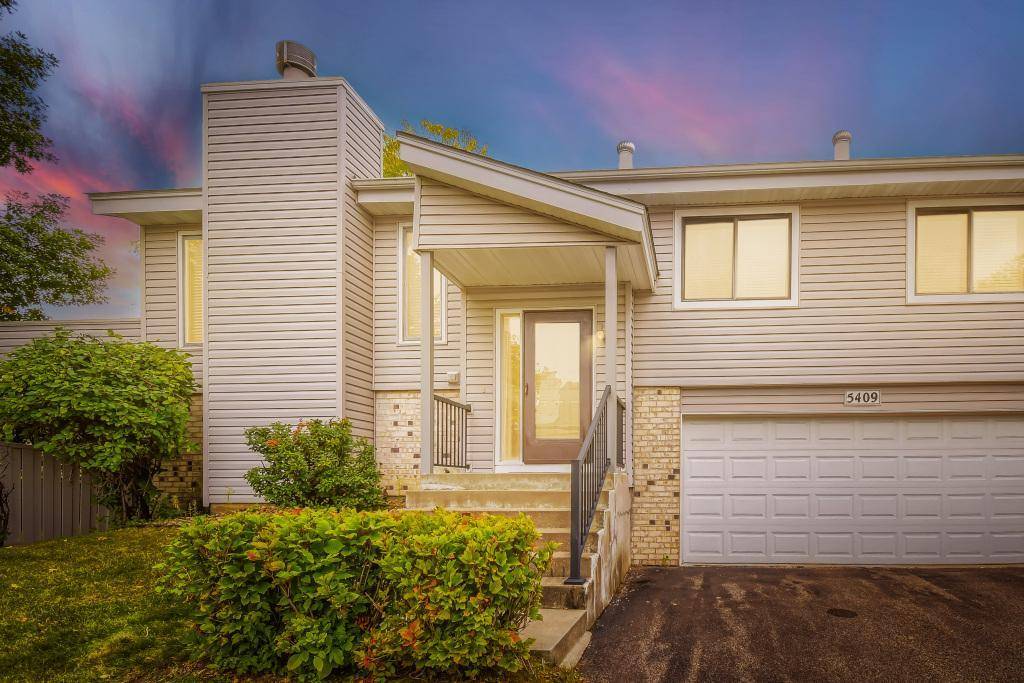 5409 Pompano DR, Minnetonka, MN 55343