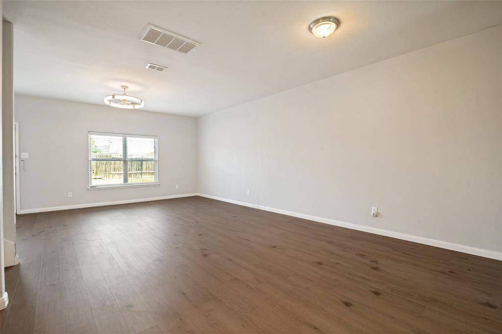 2045 Gardenia Drive, Forney, TX 75126