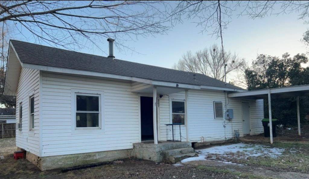 307 W Main Street, Pilot Point, TX 76258