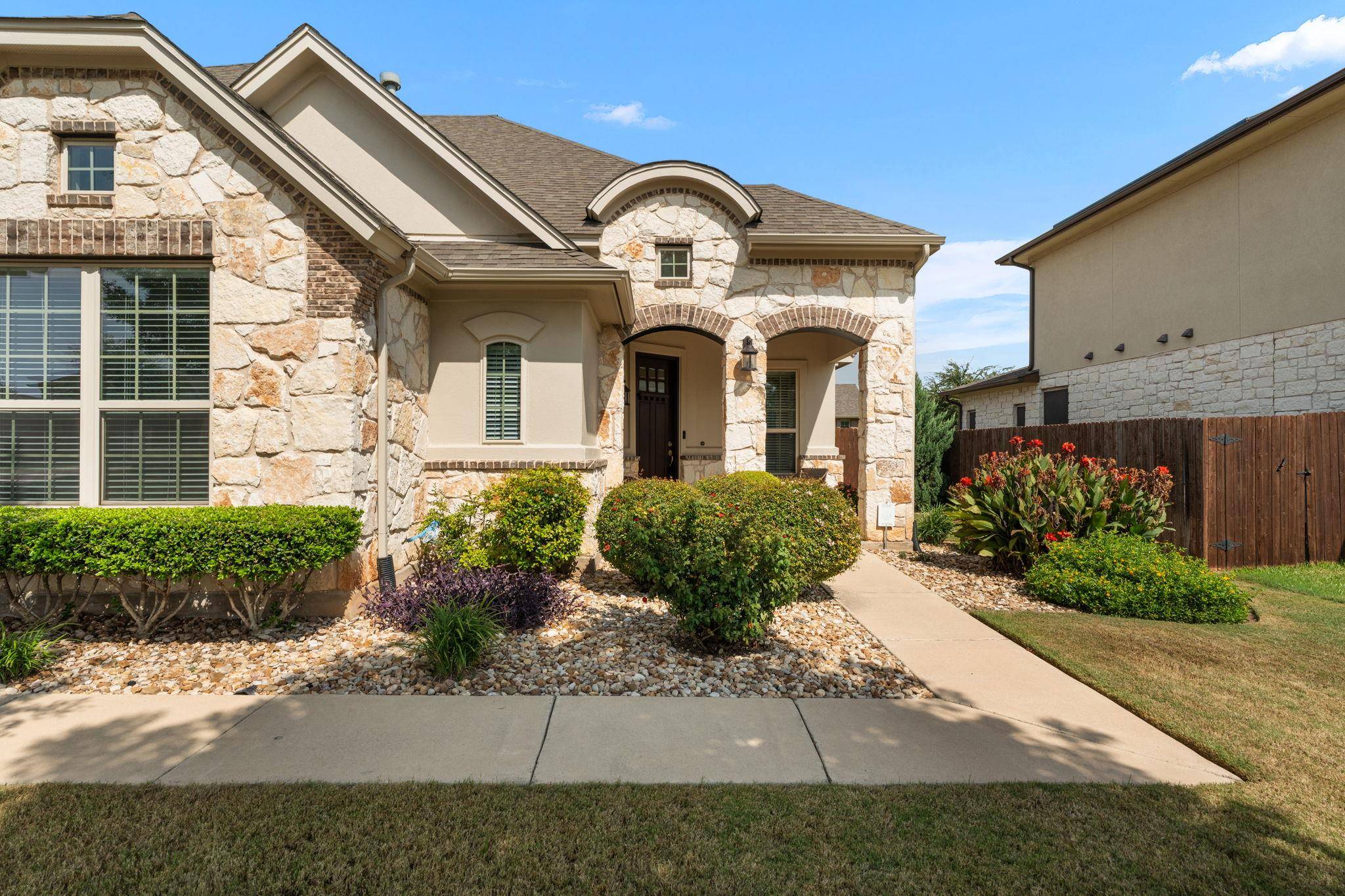 203 Summer Park BND, Cedar Park, TX 78613