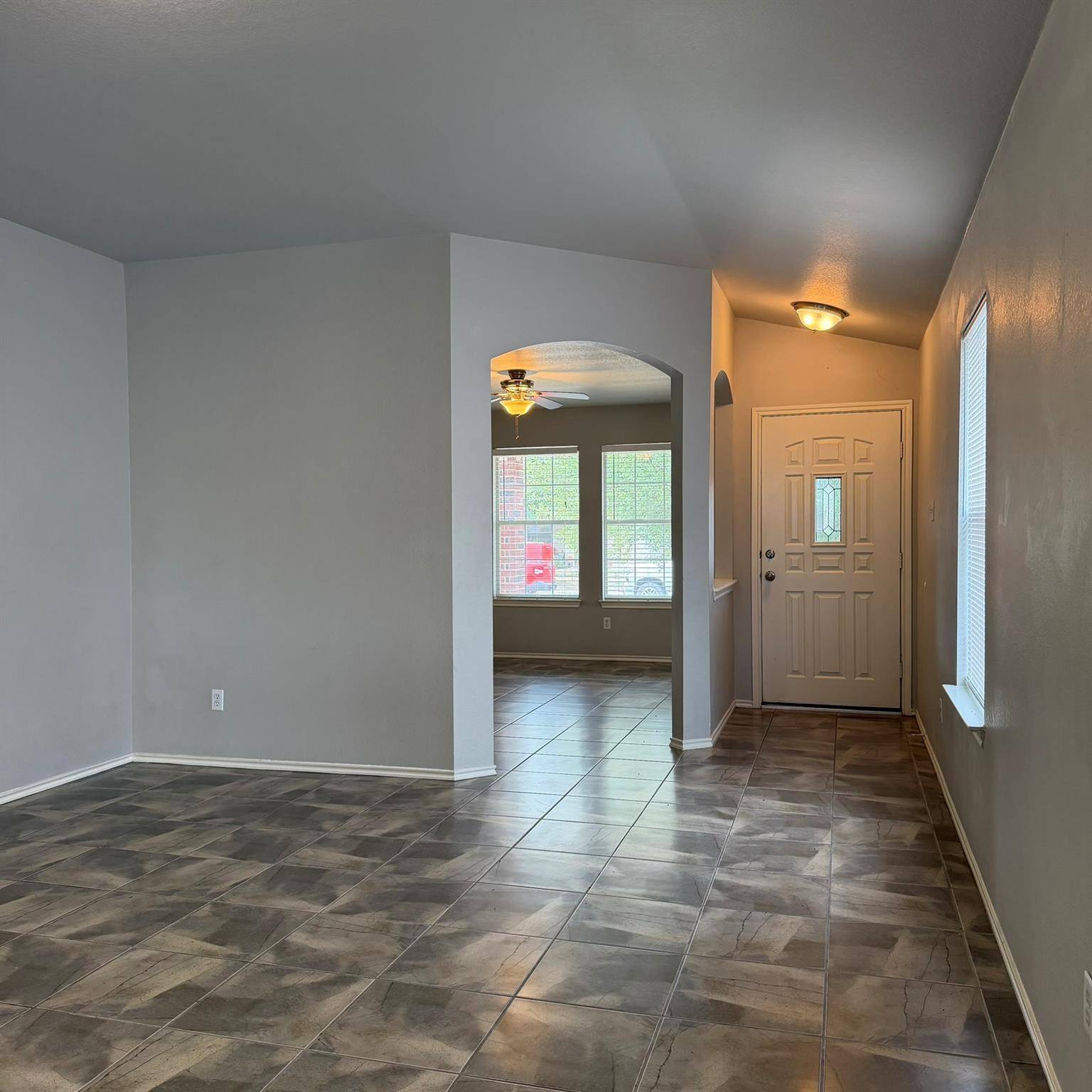 100 Carol Ave, Leander, TX 78641