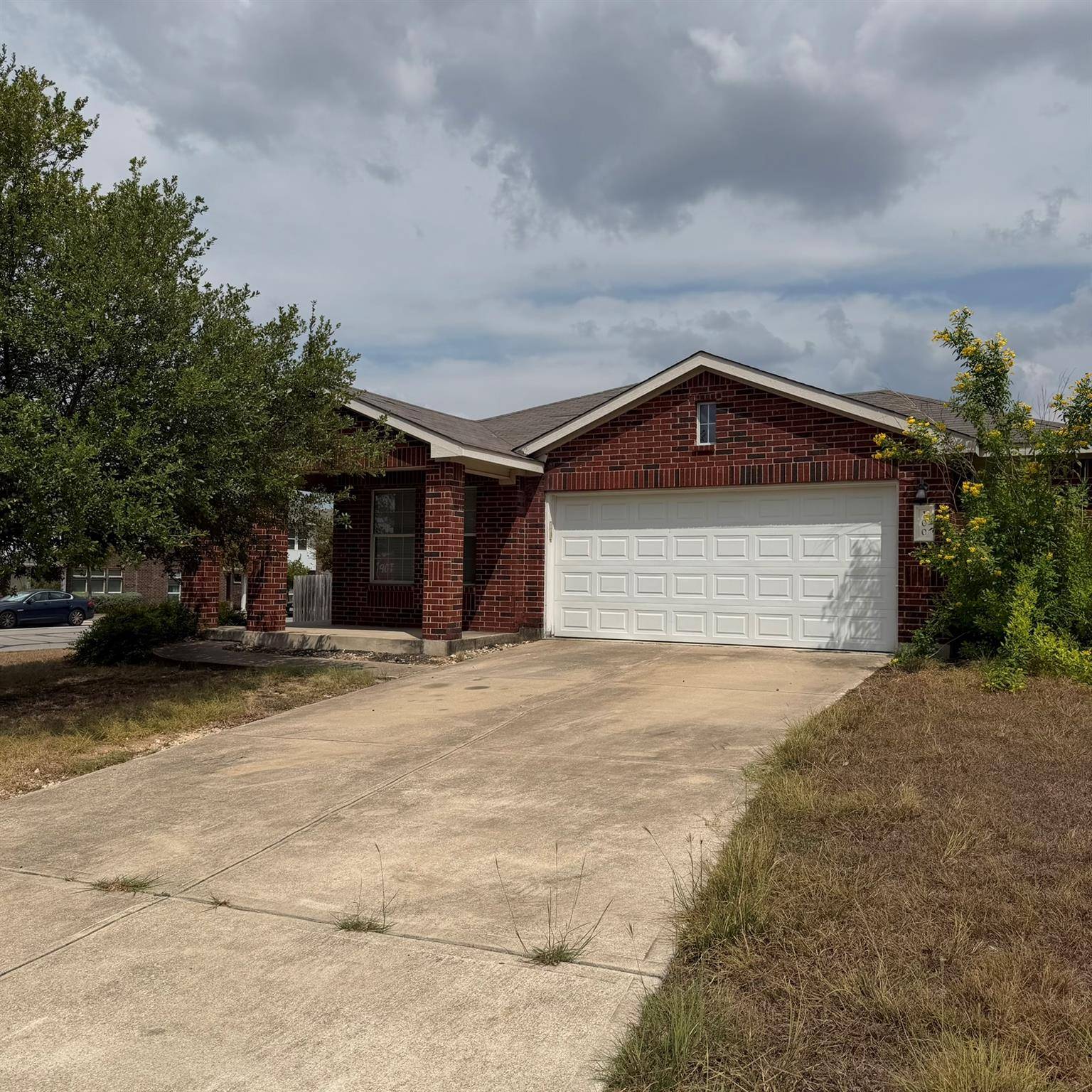 100 Carol Ave, Leander, TX 78641