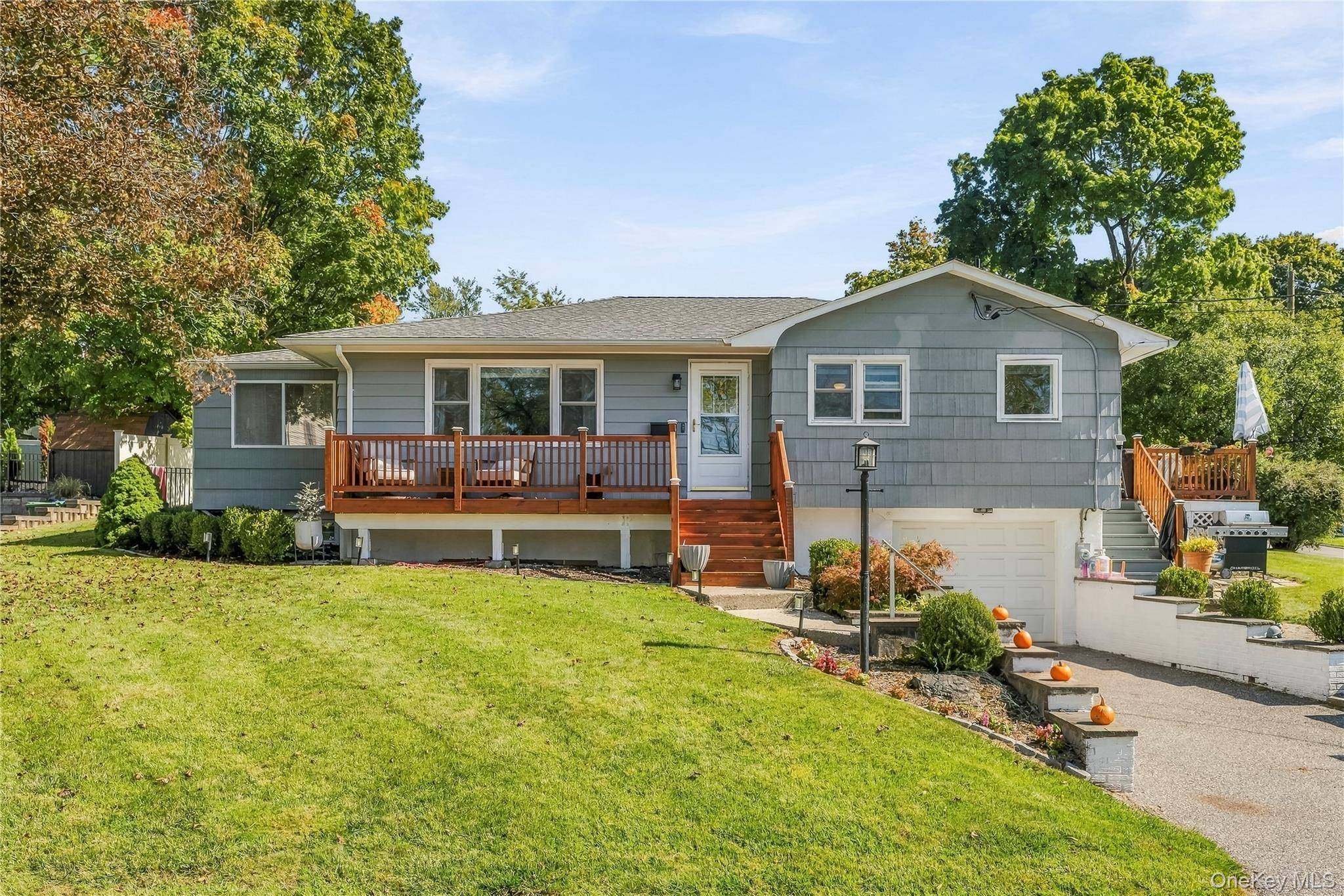 2 Garden TER, Goshen, NY 10924