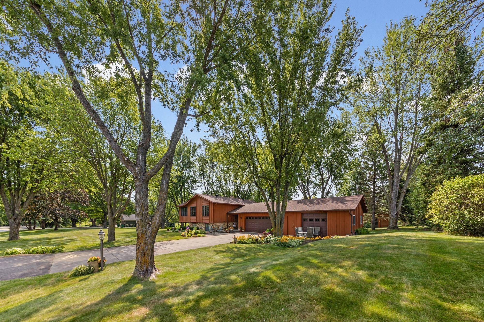 22465 Rush Creek DR, Rogers, MN 55374