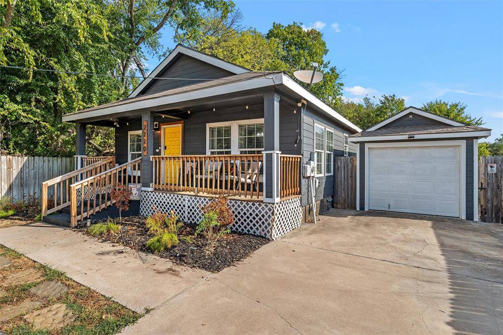 2220 S 2nd Street, Waco, TX 76706