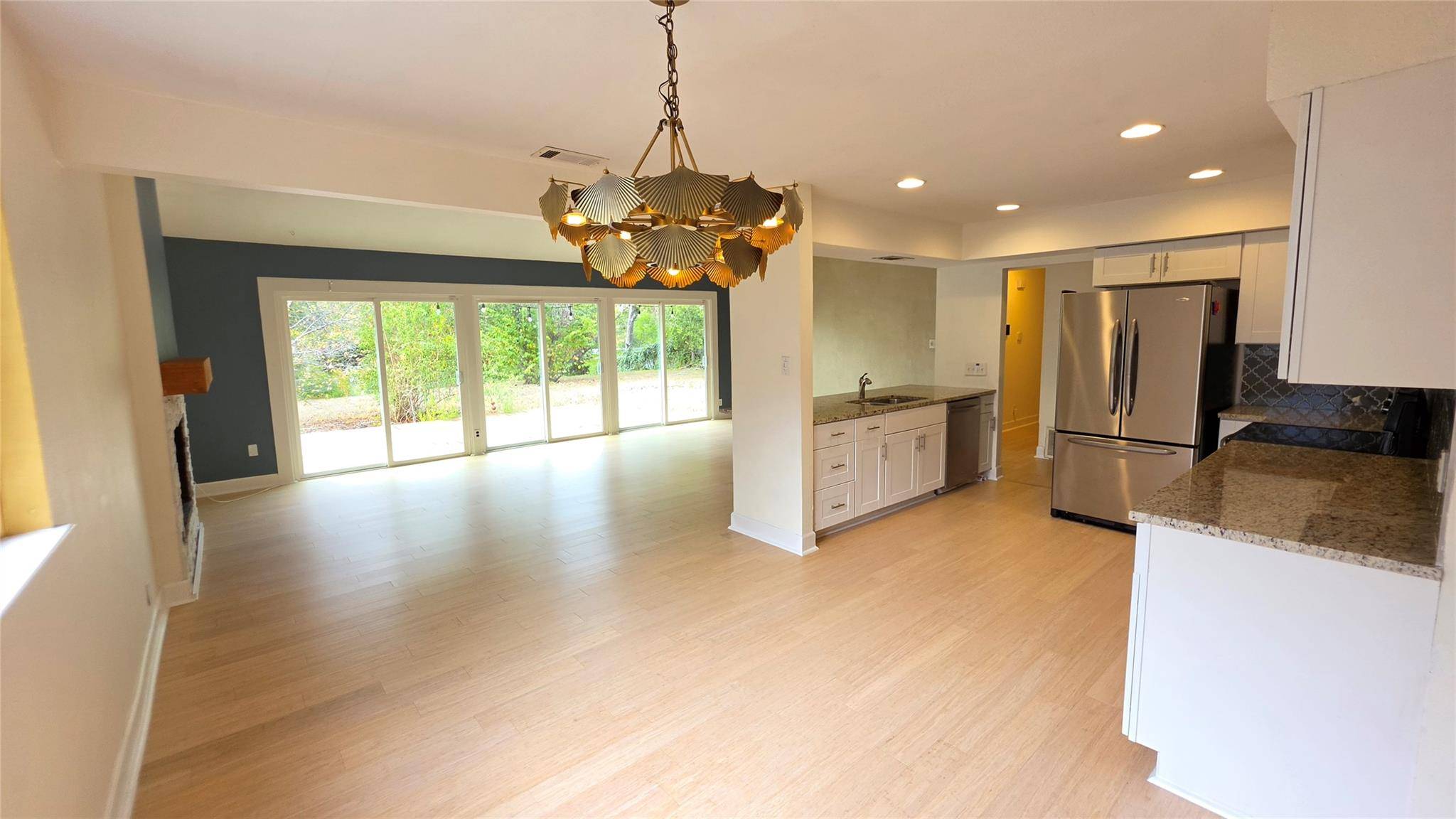 3205 Loyola LN, Austin, TX 78723