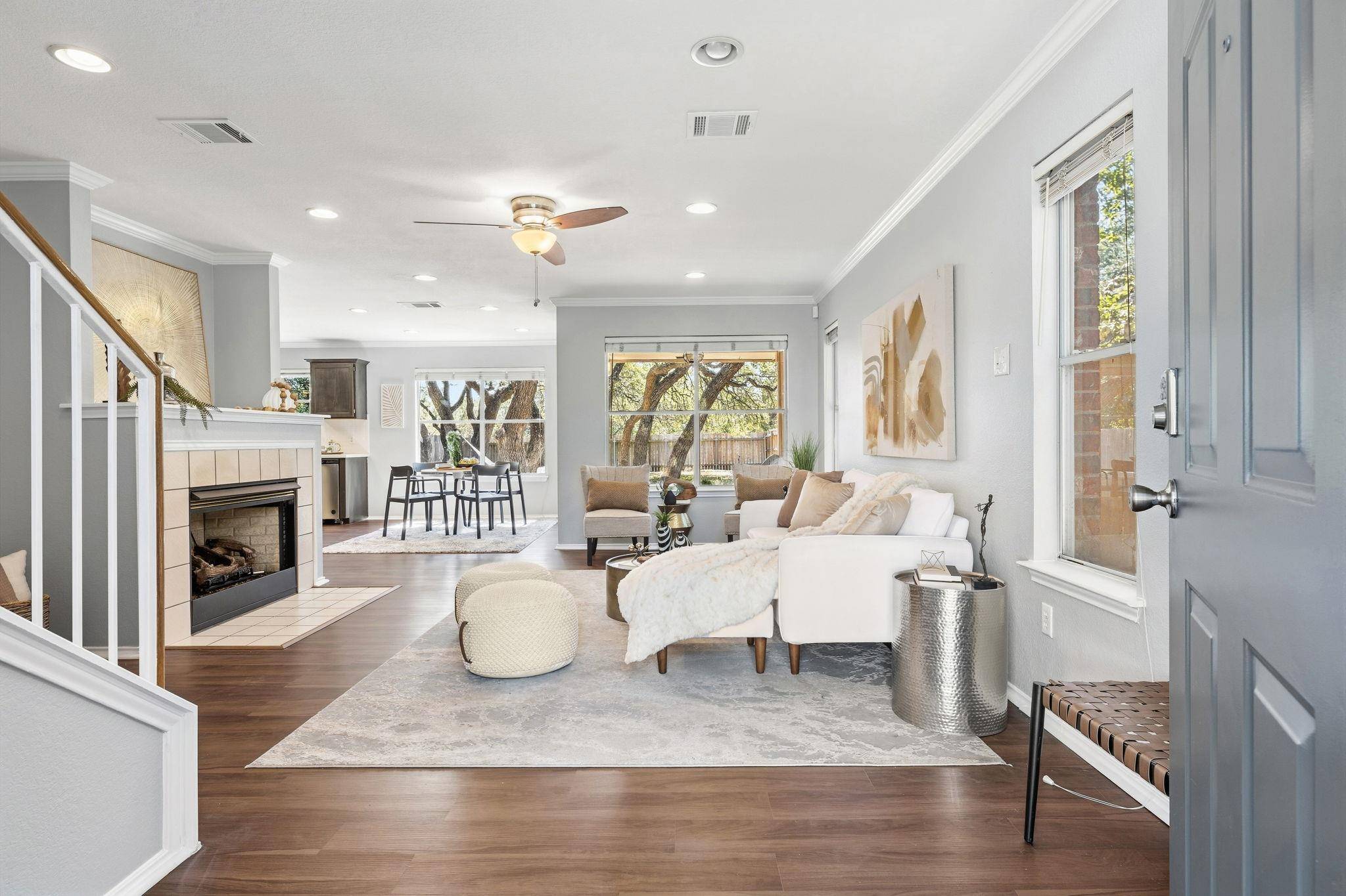 4609 Walsall LOOP, Austin, TX 78749