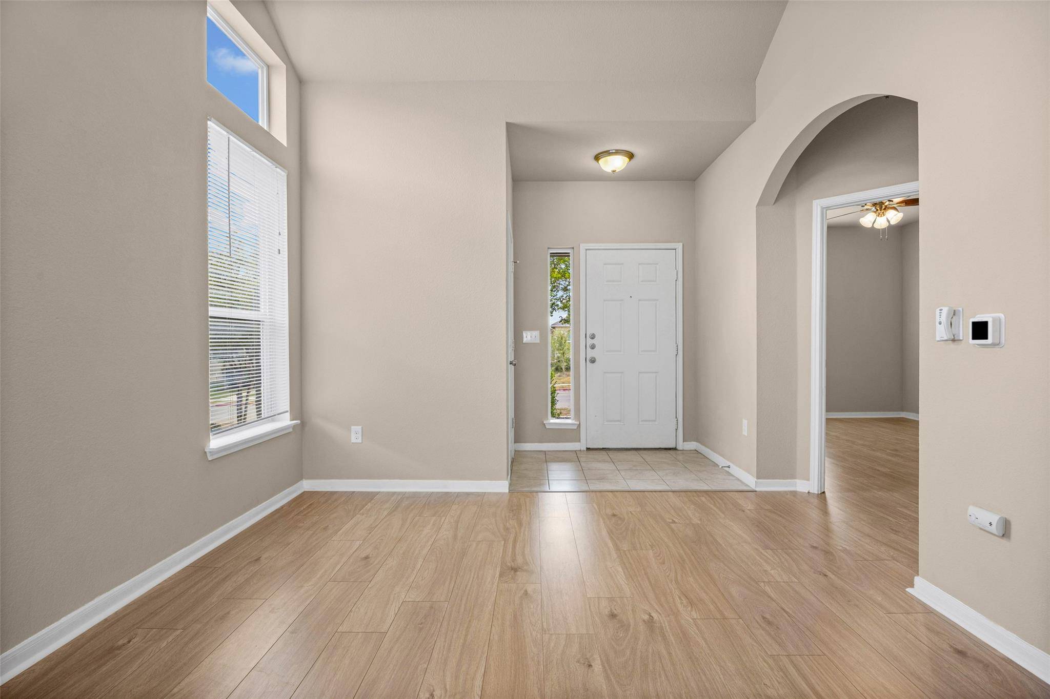 1700 Arborside DR, Austin, TX 78754