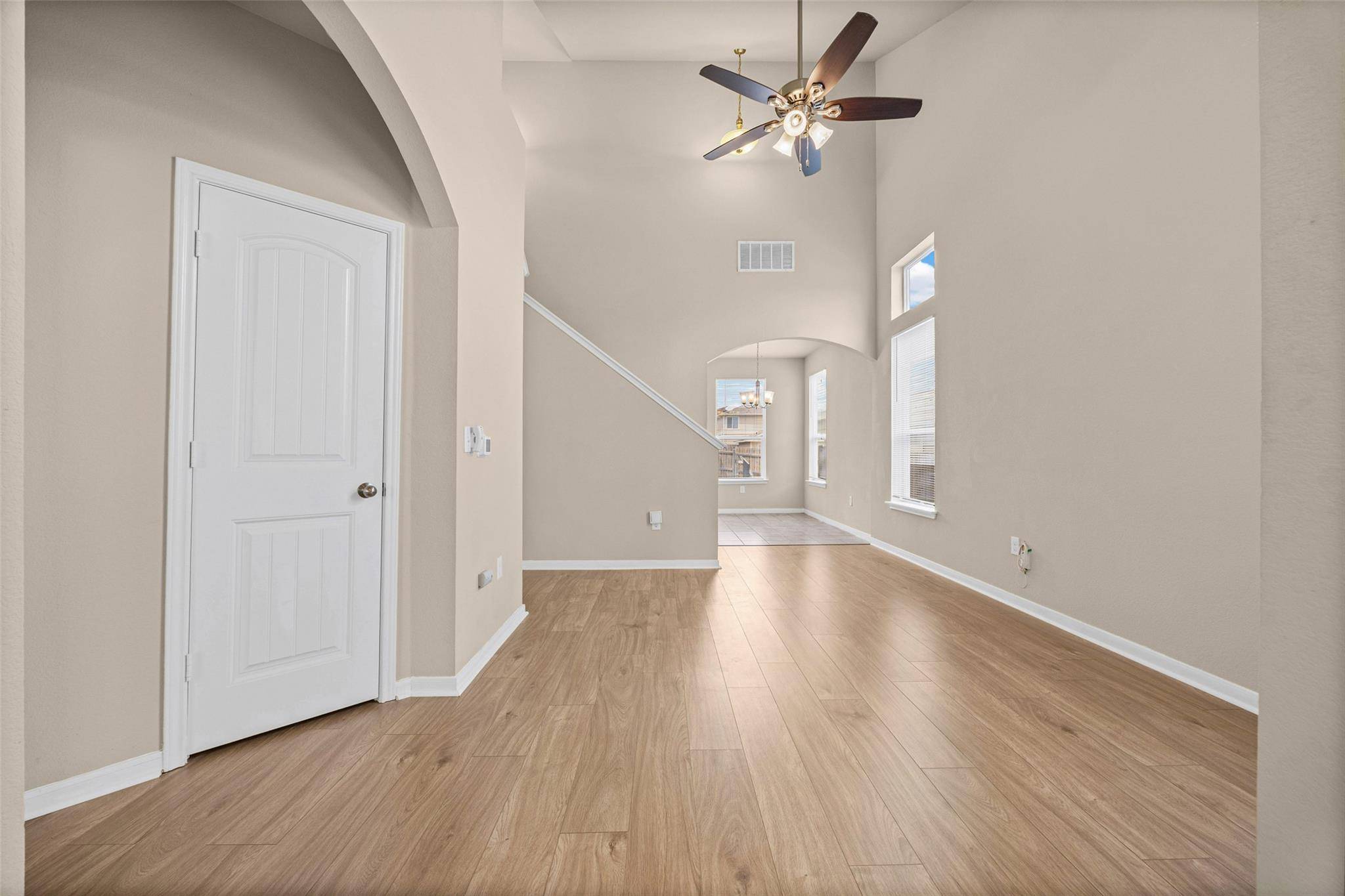 1700 Arborside DR, Austin, TX 78754