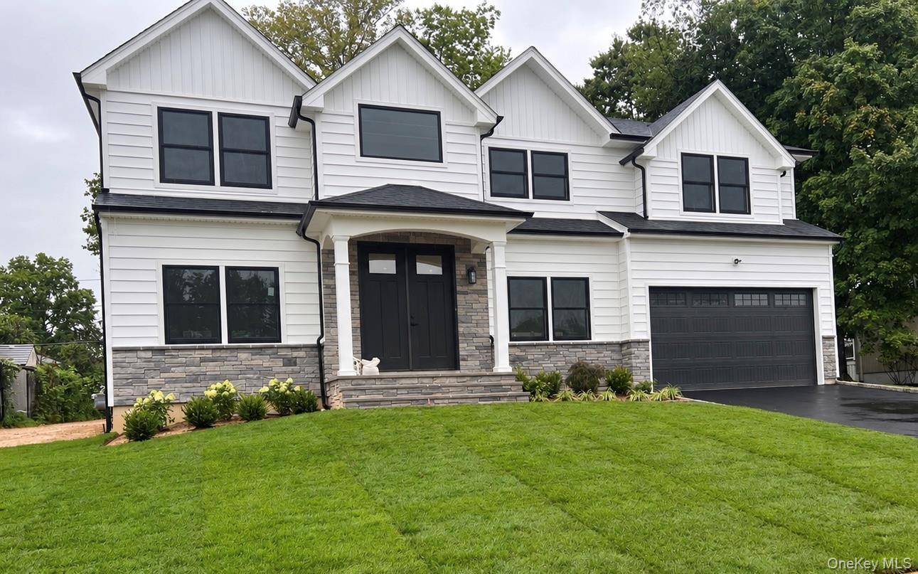 7 Otsego PL, Jericho, NY 11753