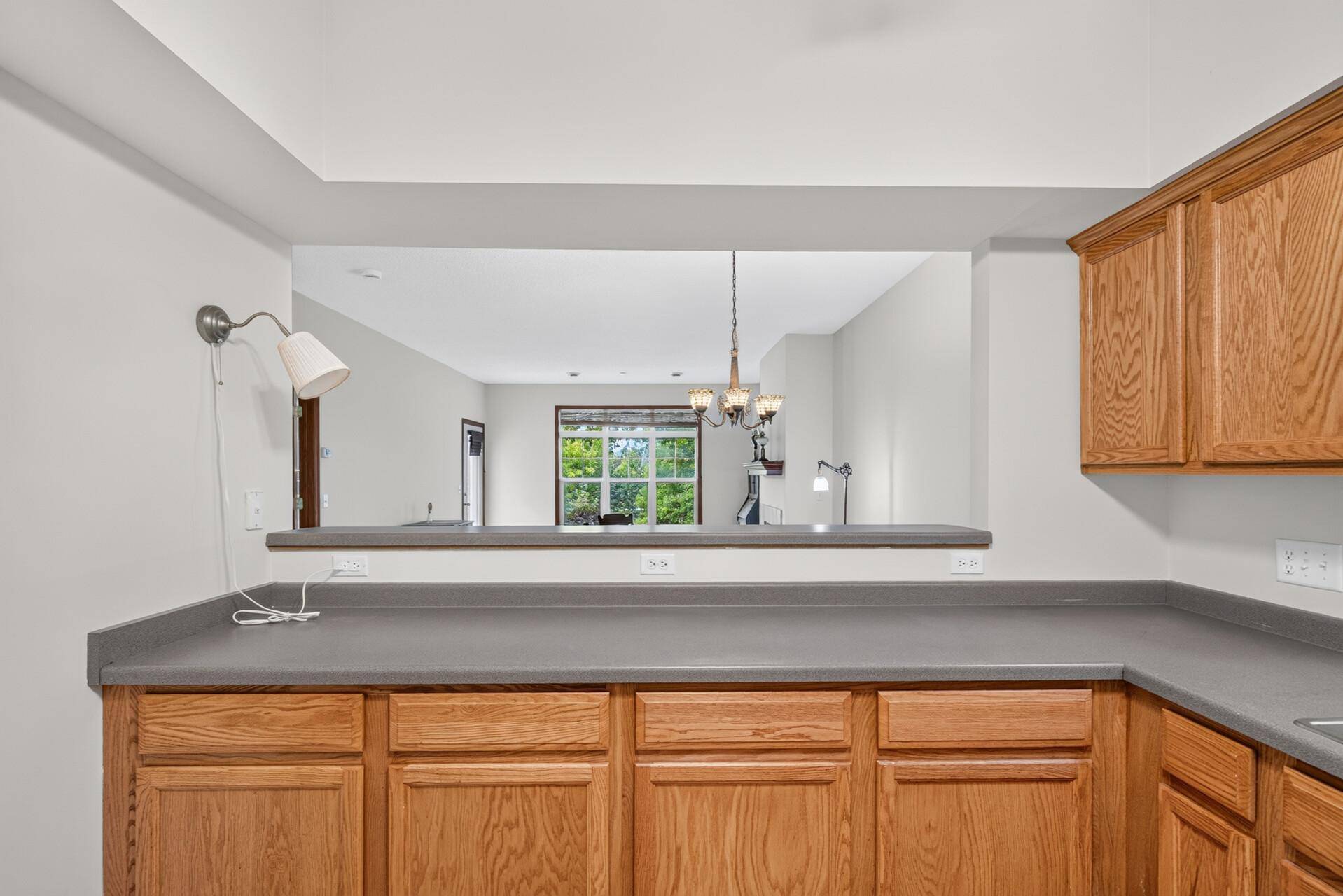 1101 Barclay ST #1101, Saint Paul, MN 55106