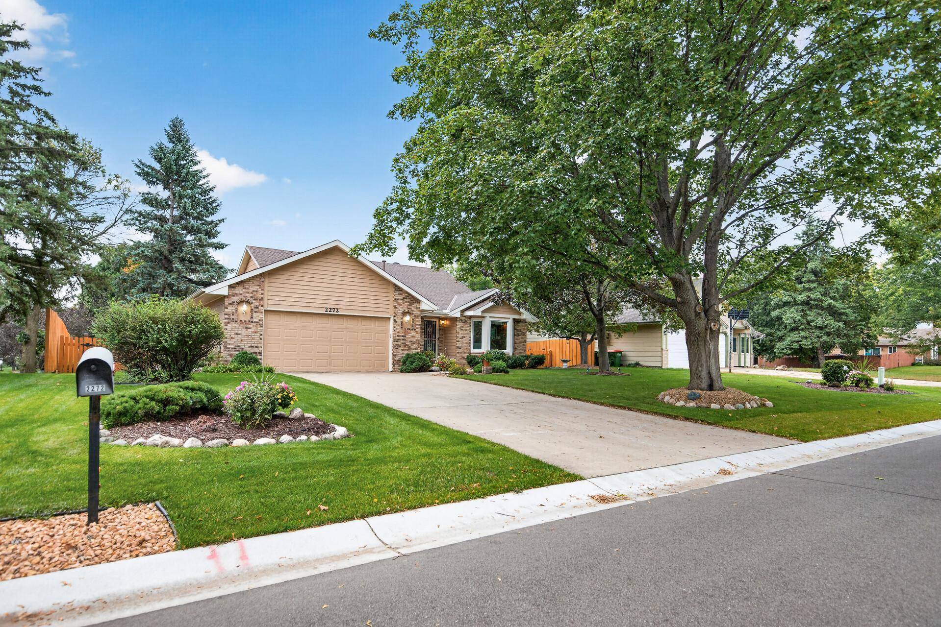 2272 132nd LN NW, Coon Rapids, MN 55448