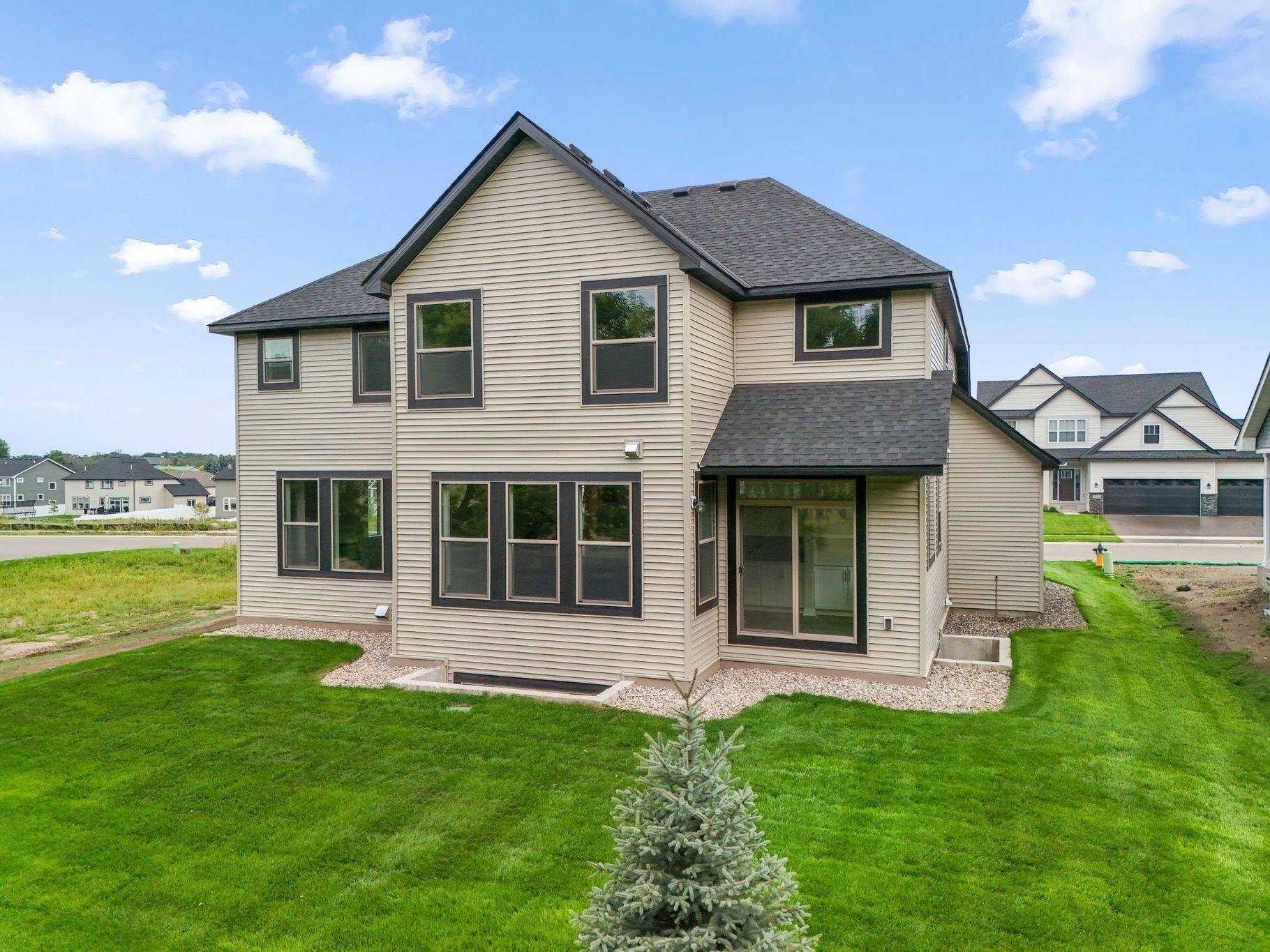 7624 22nd AVE E, Shakopee, MN 55379