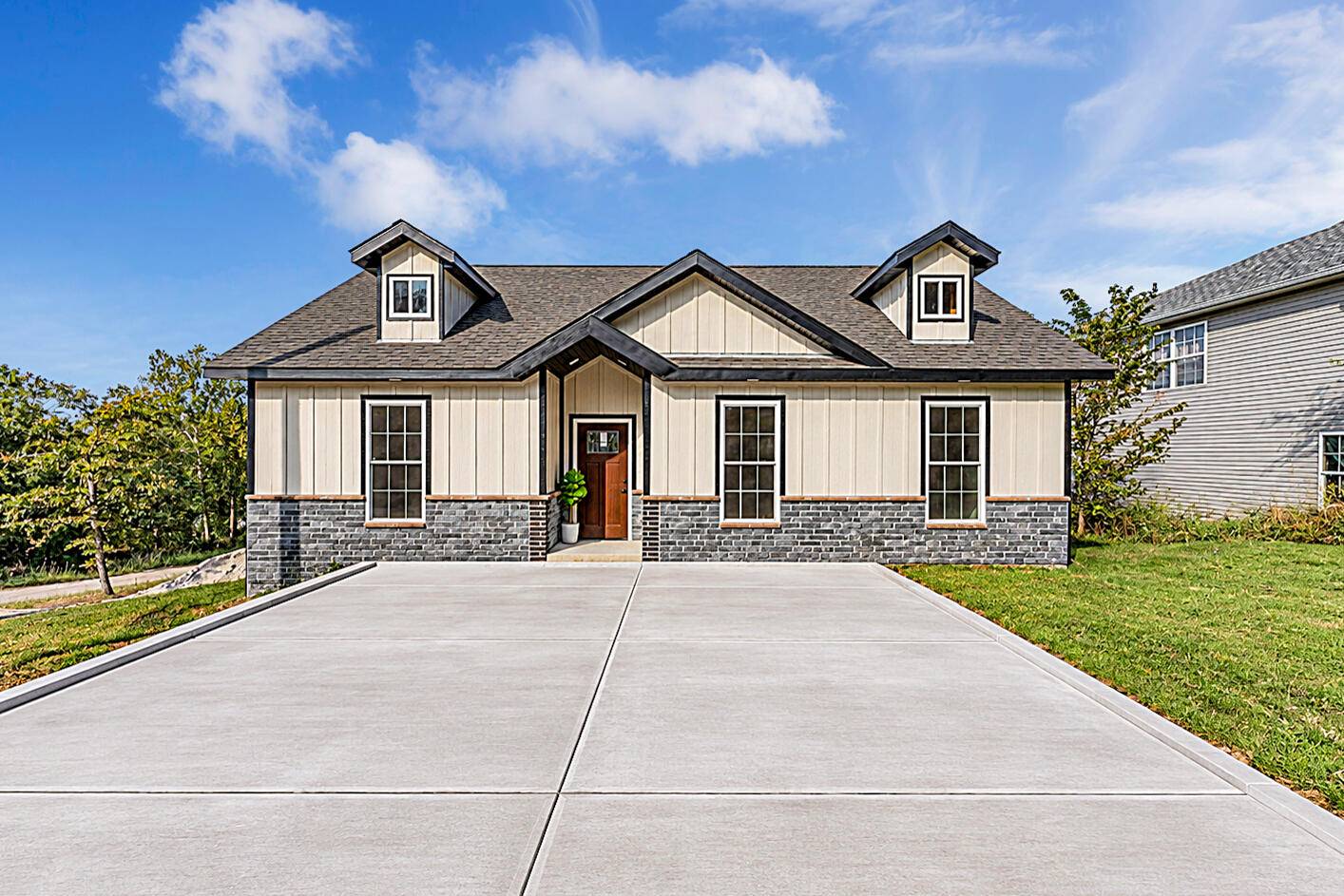 3003 Hawk RD, Merriam Woods, MO 65740