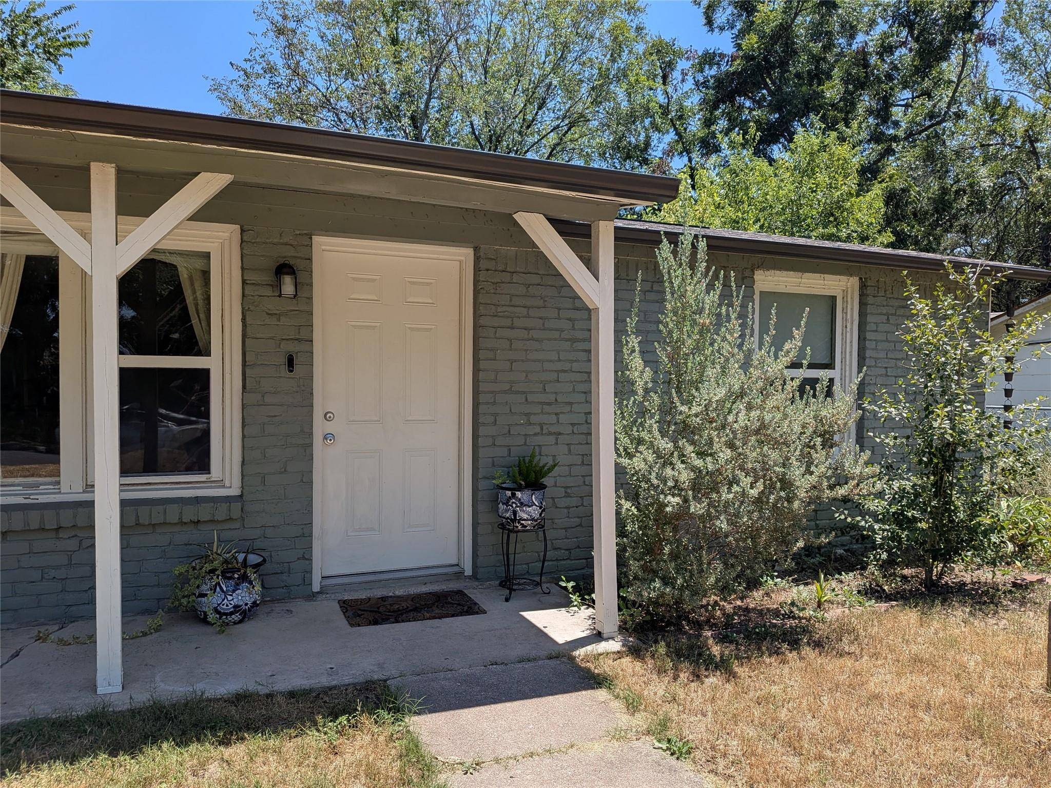1109 Spur ST, Austin, TX 78721
