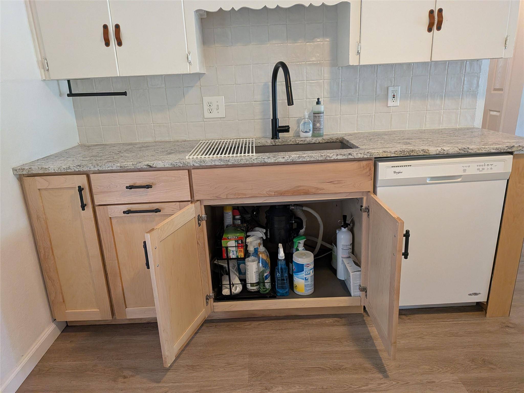 1109 Spur ST, Austin, TX 78721