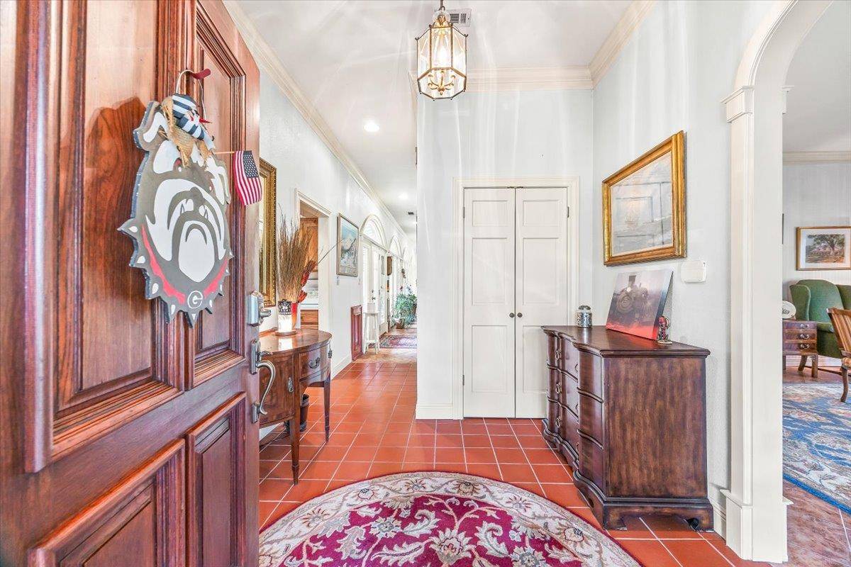 50 Brookmeadow DR, Wimberley, TX 78676
