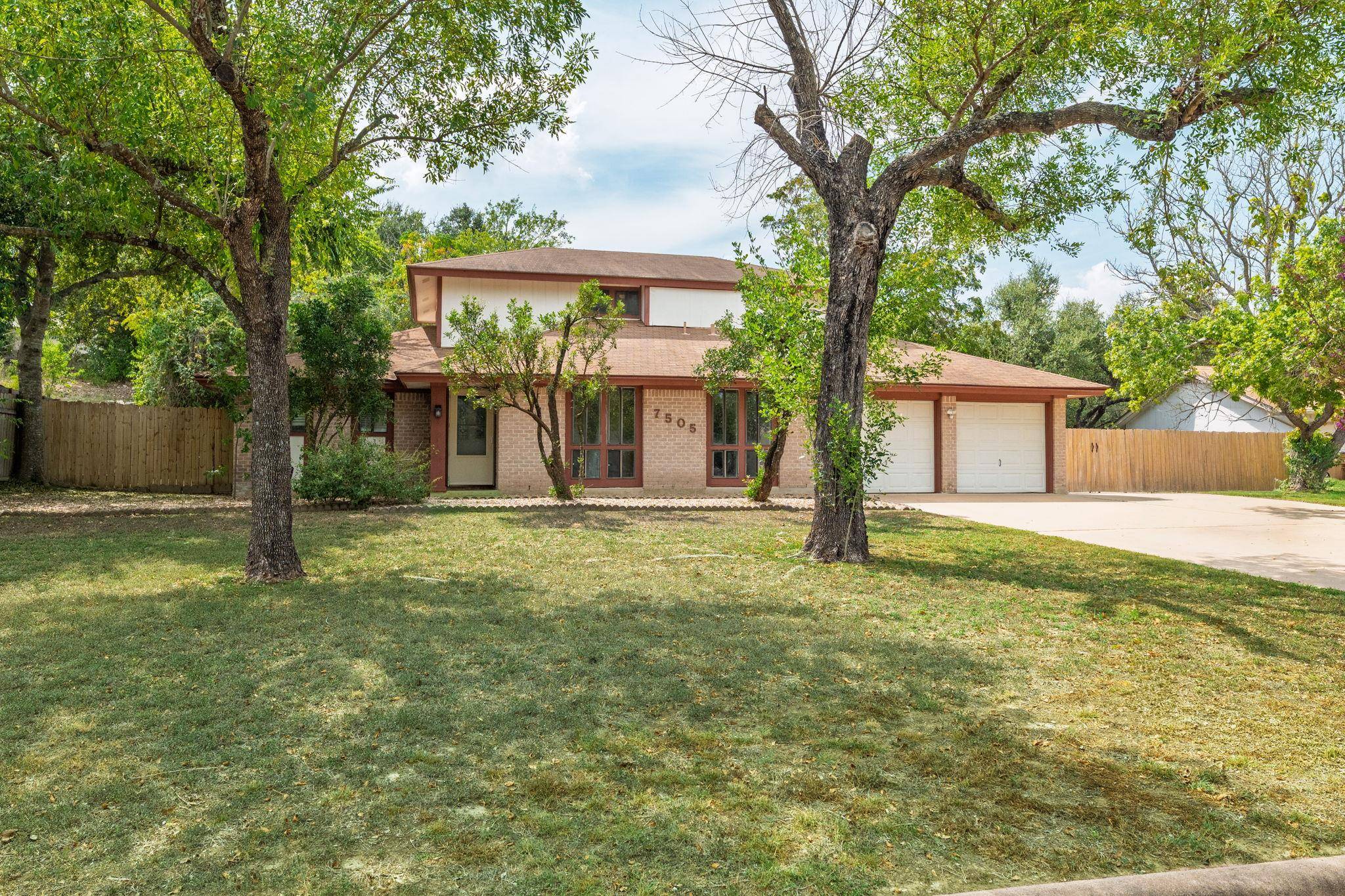 7505 Hill Meadow CIR, Austin, TX 78736