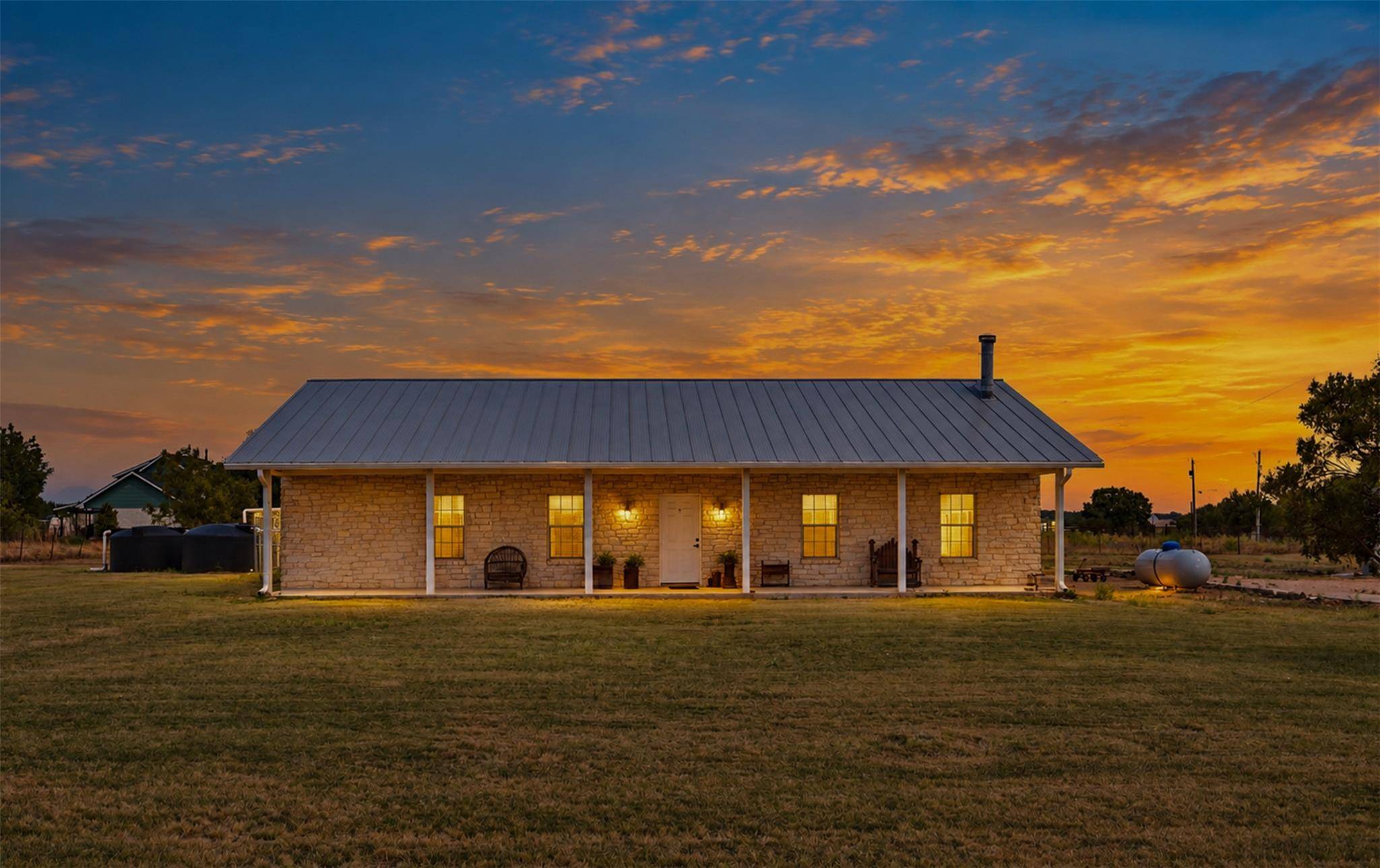 725 County Road 124, Georgetown, TX 78626
