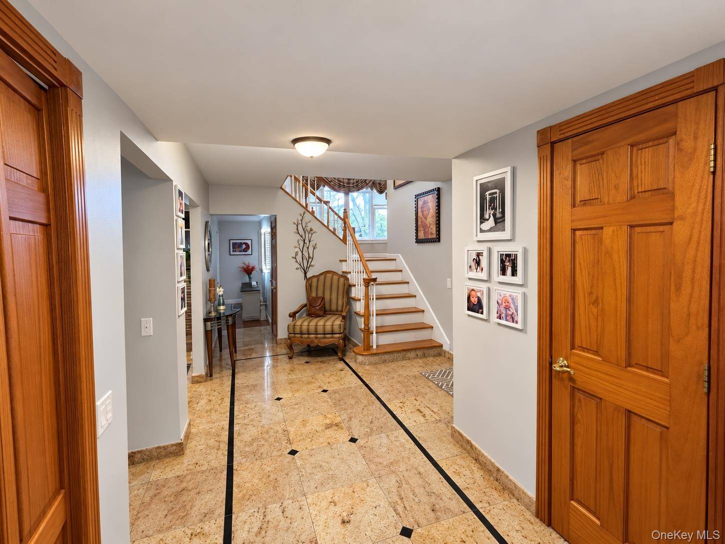 41 Homeland DR, Huntington, NY 11743