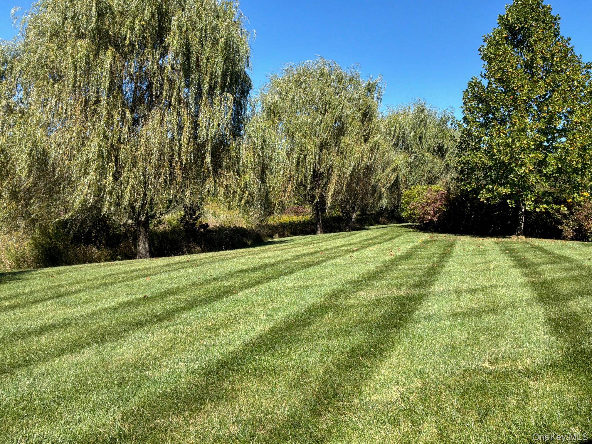 365 Ivy TRL, Rhinebeck, NY 12572