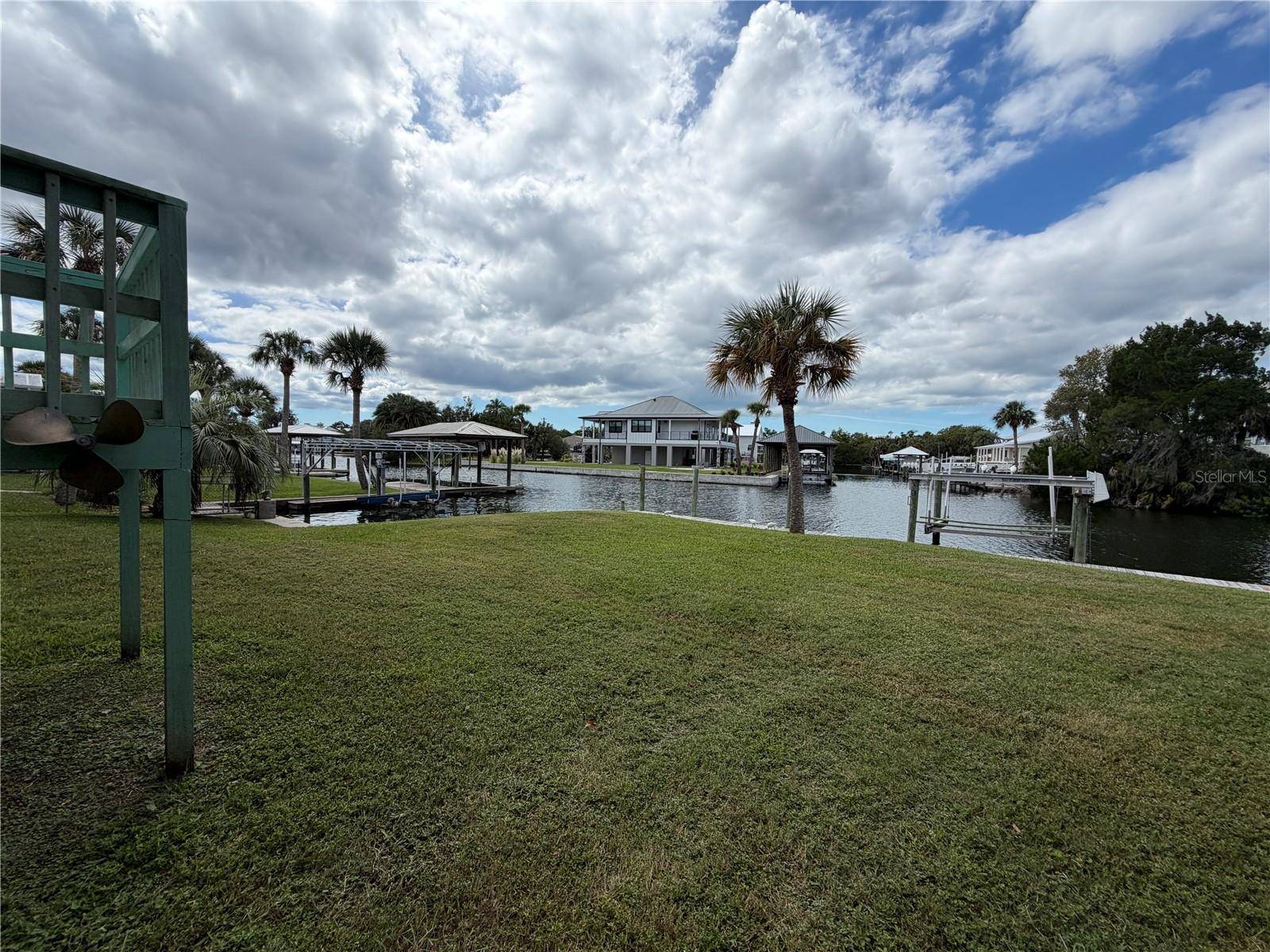 1610 NW 20TH AVE, Crystal River, FL 34428