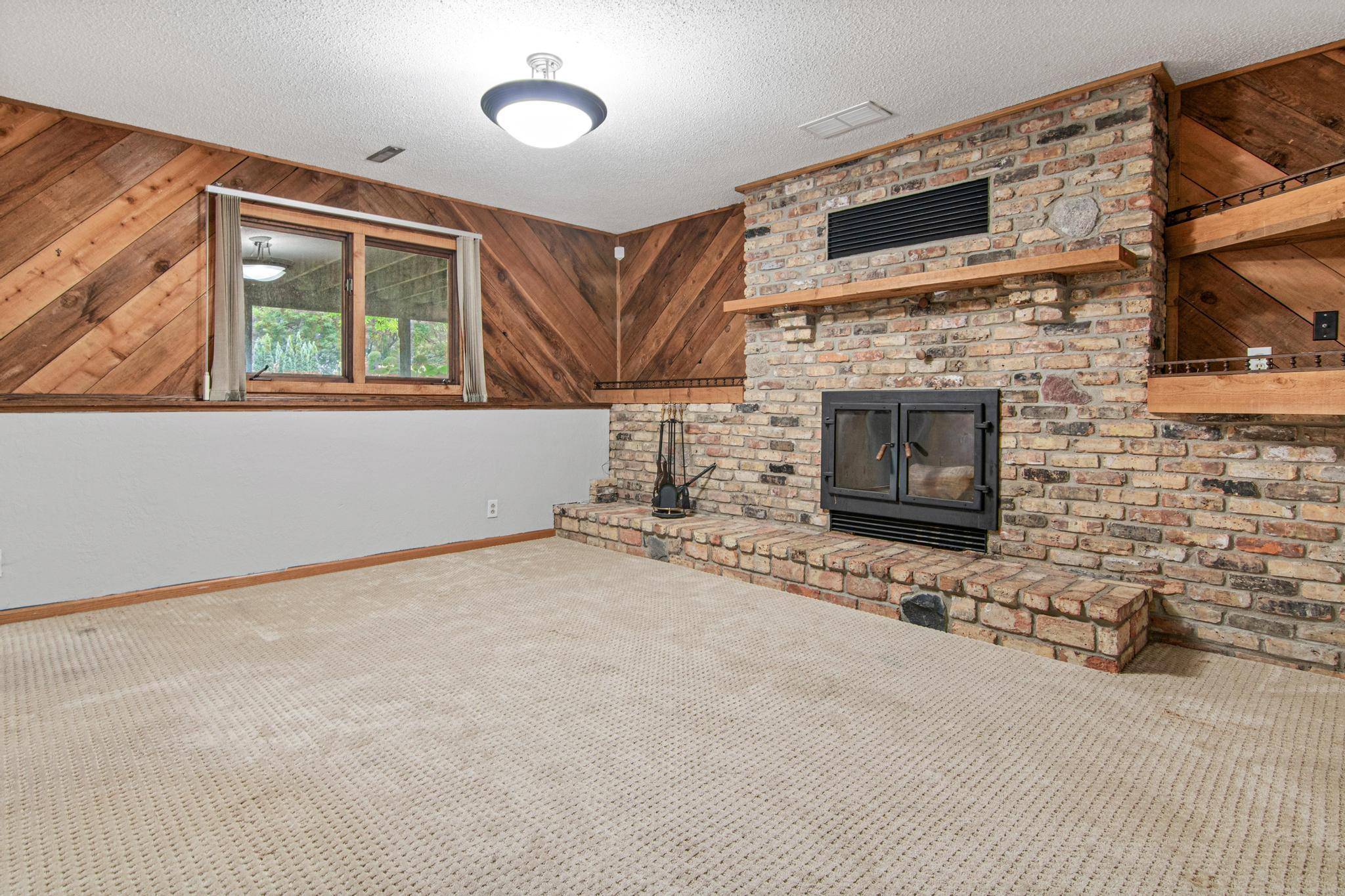 13008 Penn AVE S, Burnsville, MN 55337