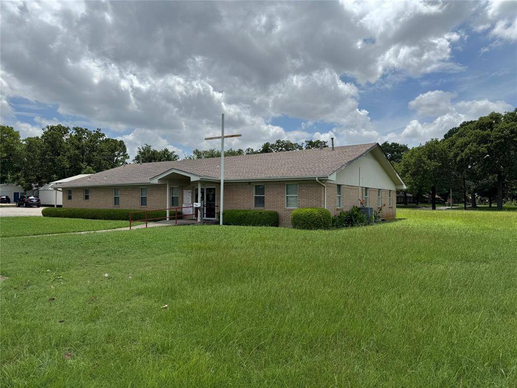 2801 Elm Street, Denton, TX 76201
