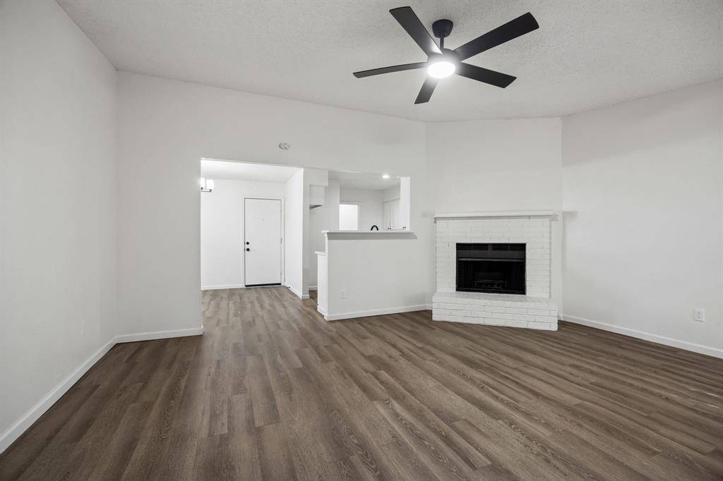 4733-4735 Berridge Lane, Dallas, TX 75227