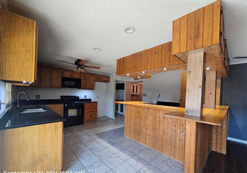5061 Pemberton Lane, The Colony, TX 75056