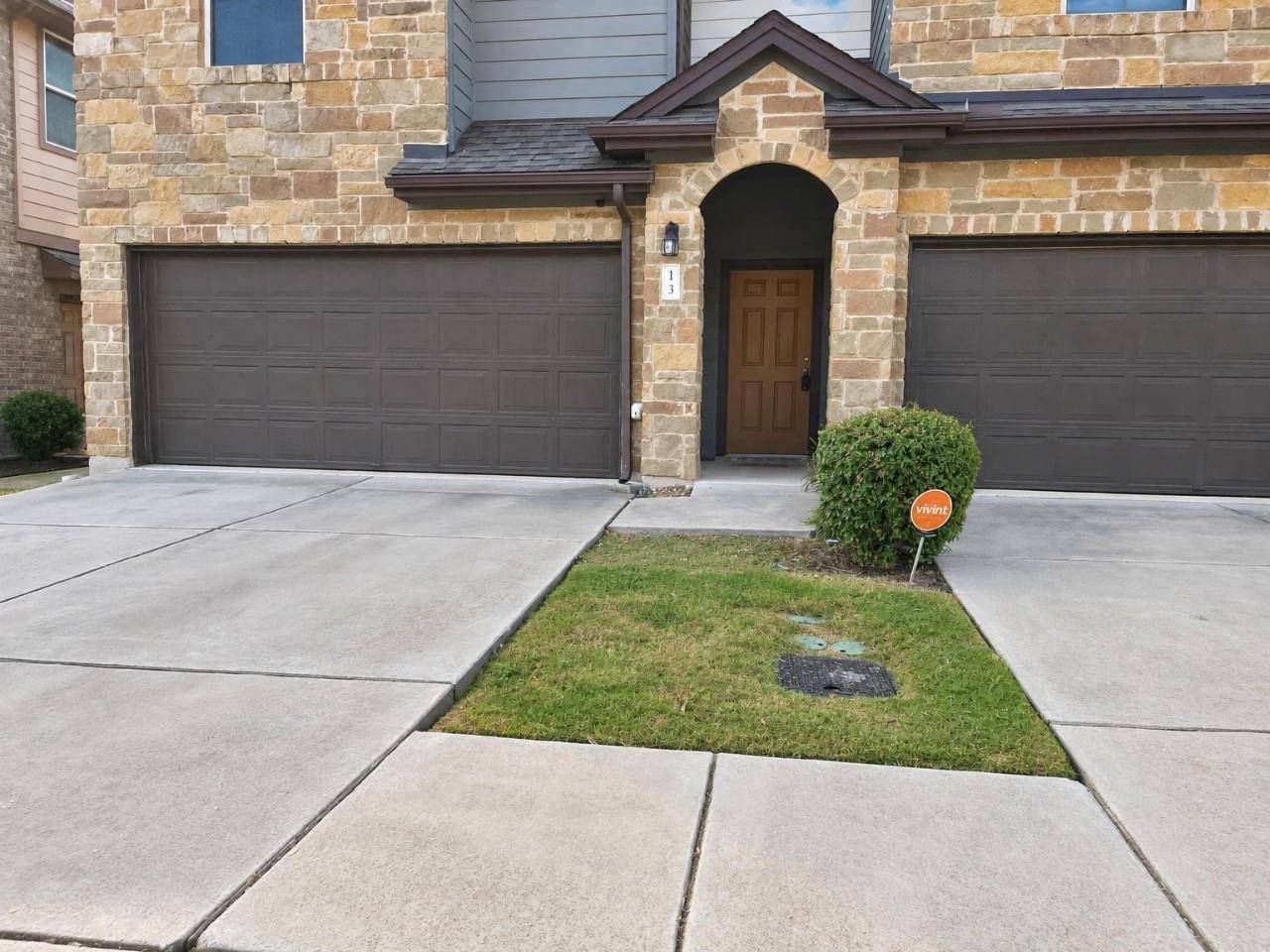 1001 Zodiac LN #13, Round Rock, TX 78665