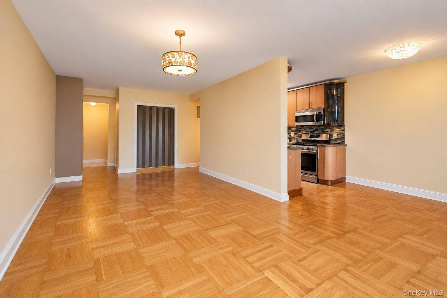 3901 Independence AVE #4F, Bronx, NY 10463