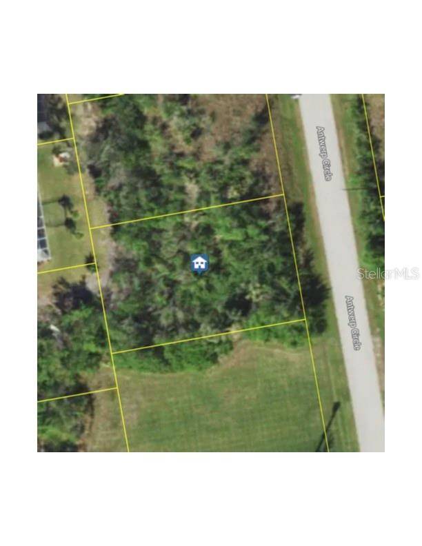 8289 ANTWERP CIR, Port Charlotte, FL 33981
