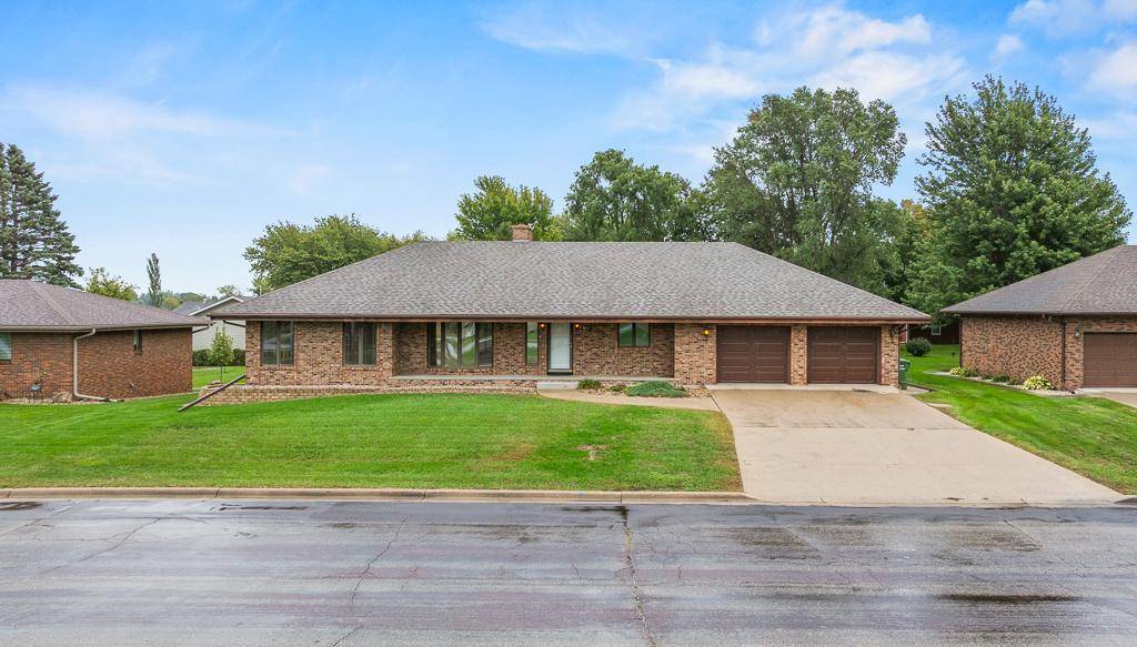 611 Dugdale AVE, Worthington, MN 56187