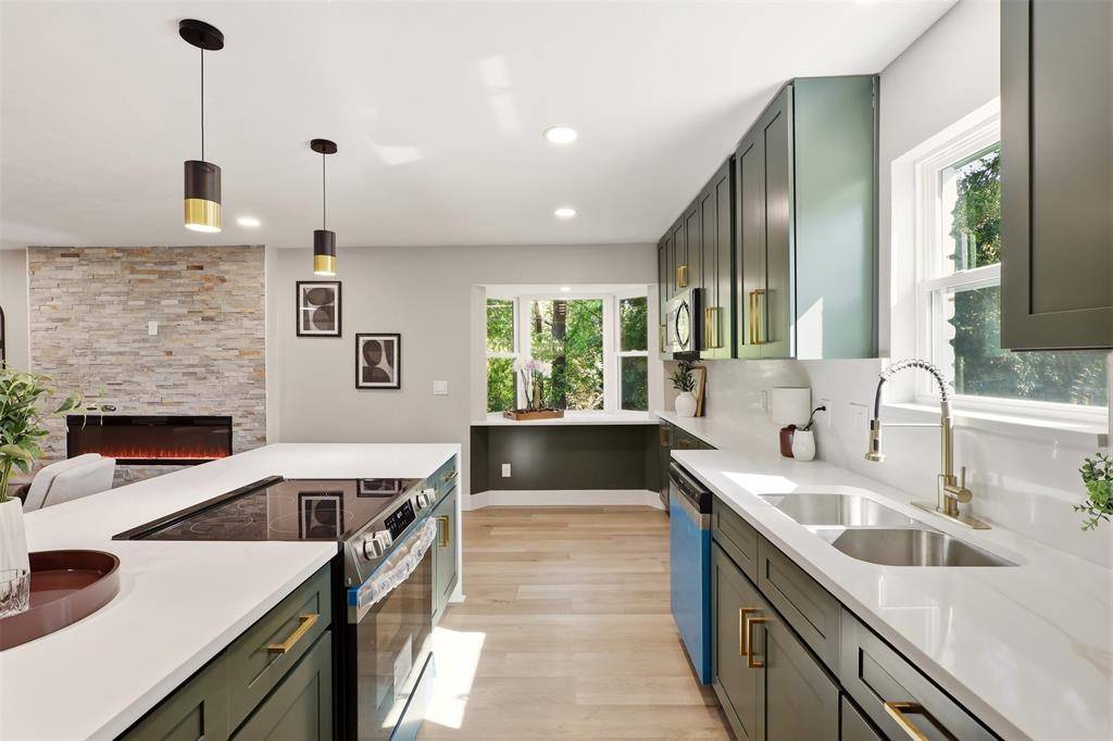 2123 Greenbriar Lane, Plano, TX 75074