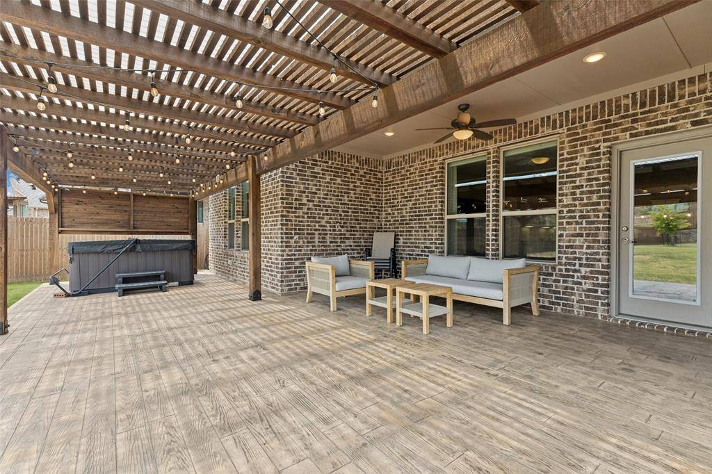 14412 Home Trail, Fort Worth, TX 76262