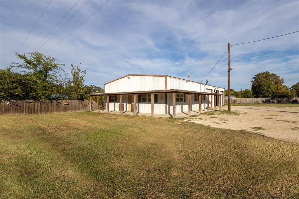 6792 N State Highway 19, Emory, TX 75440