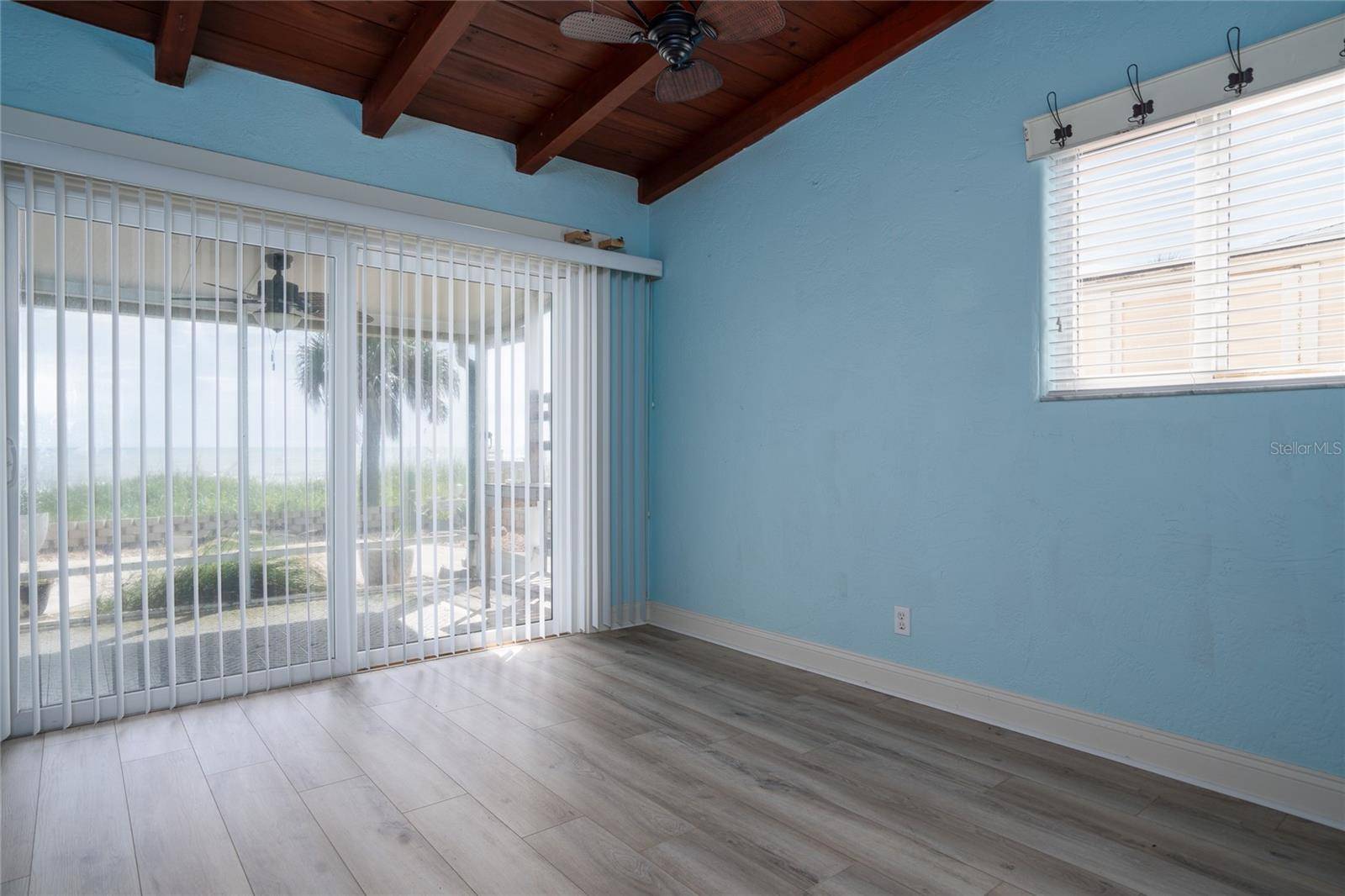 10 OCEAN EDGE DR, Ormond Beach, FL 32176