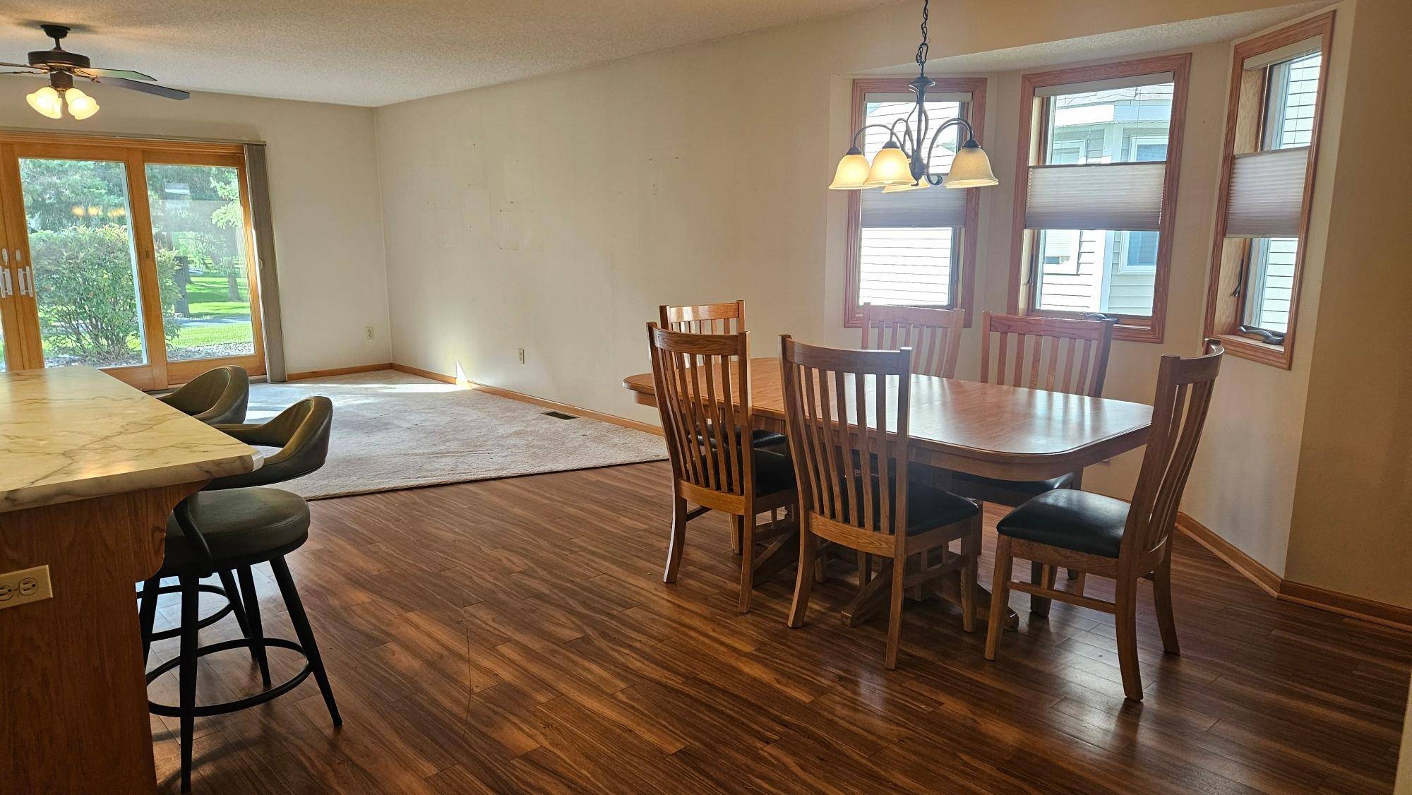 2516 Crestview LN, Brainerd, MN 56401